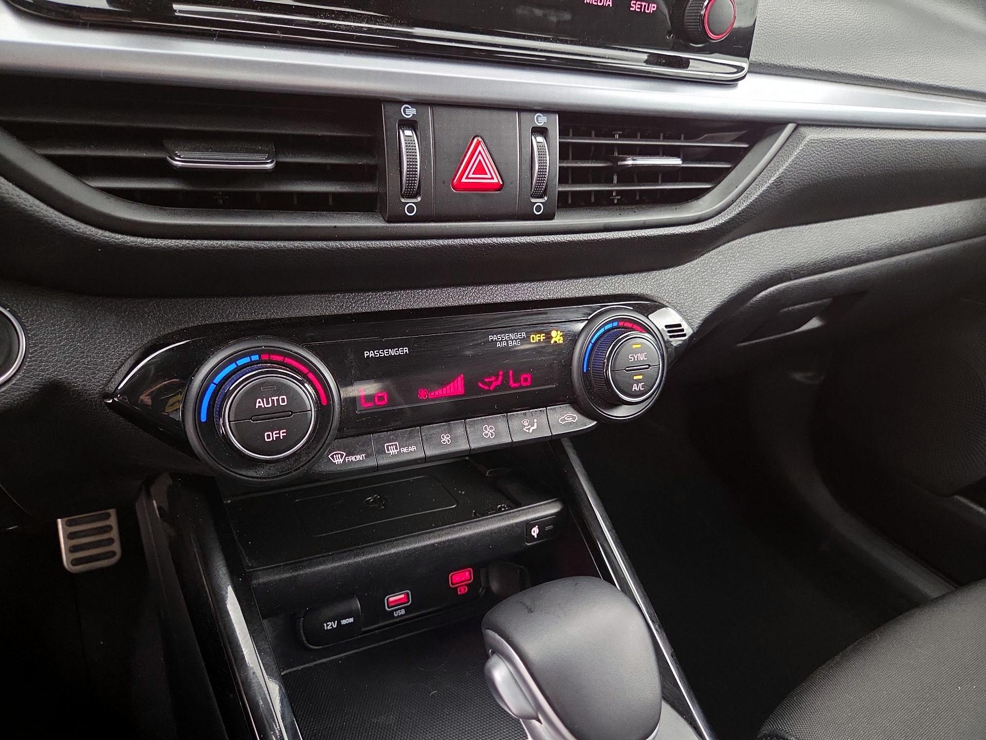 Thumbnail: 2024 Kia Forte - 16