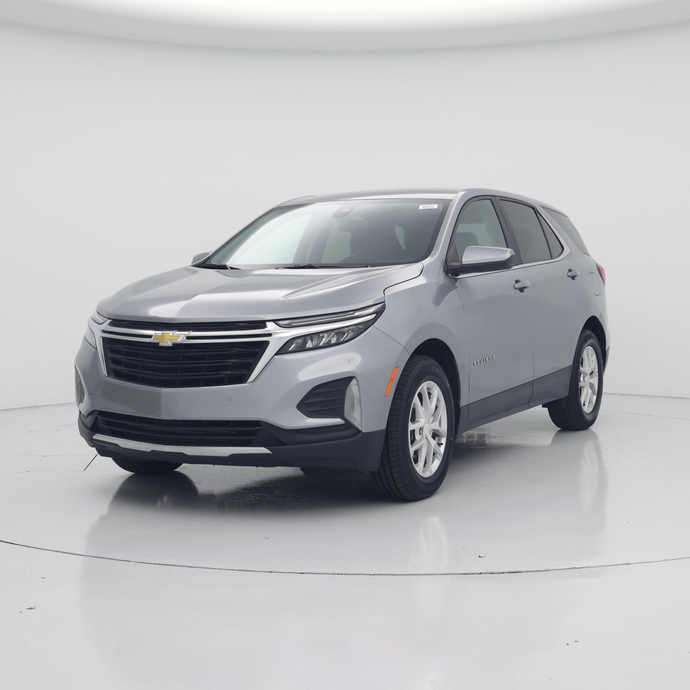 Thumbnail: 2023 Chevrolet Equinox - 4