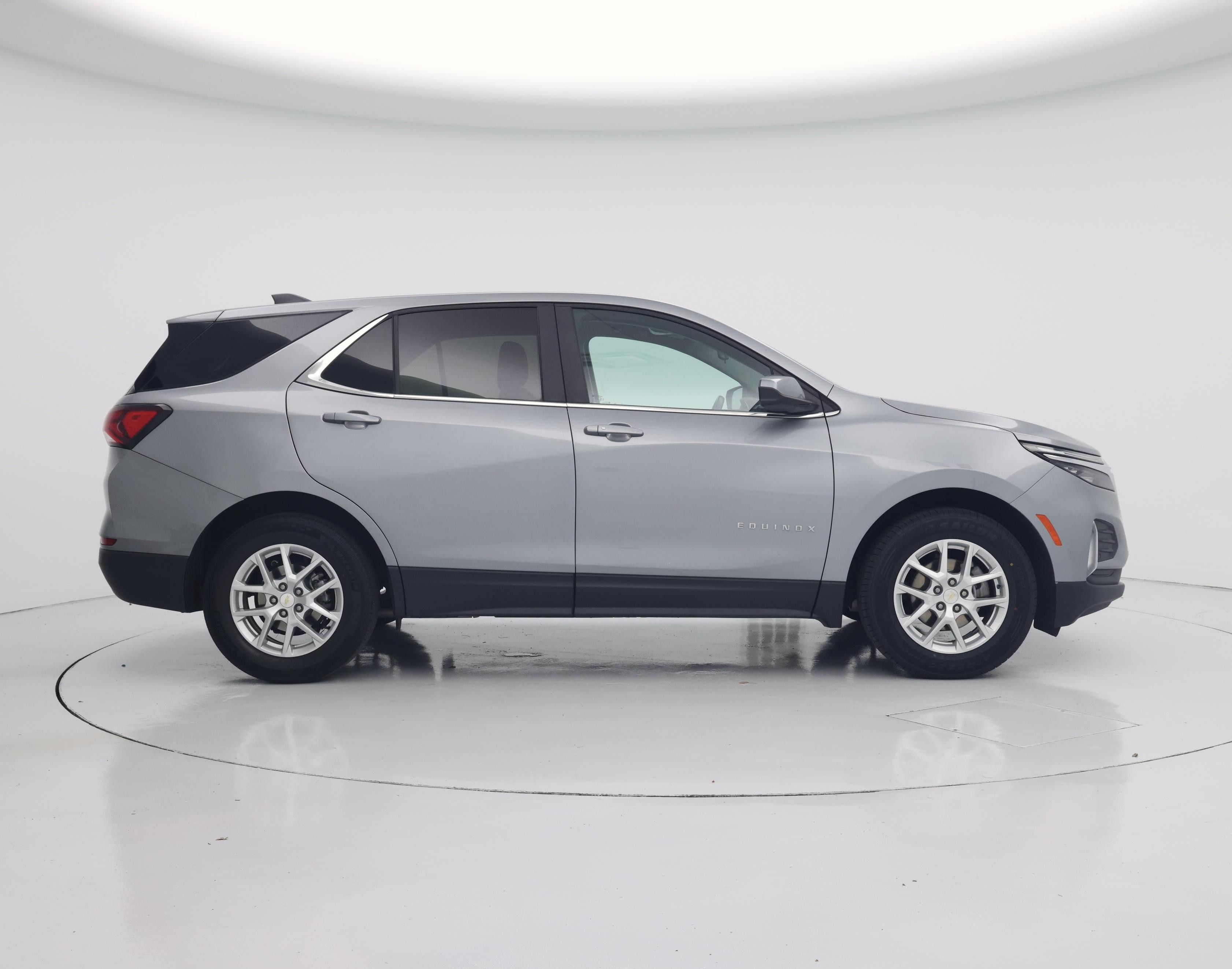 Thumbnail: 2023 Chevrolet Equinox - 7