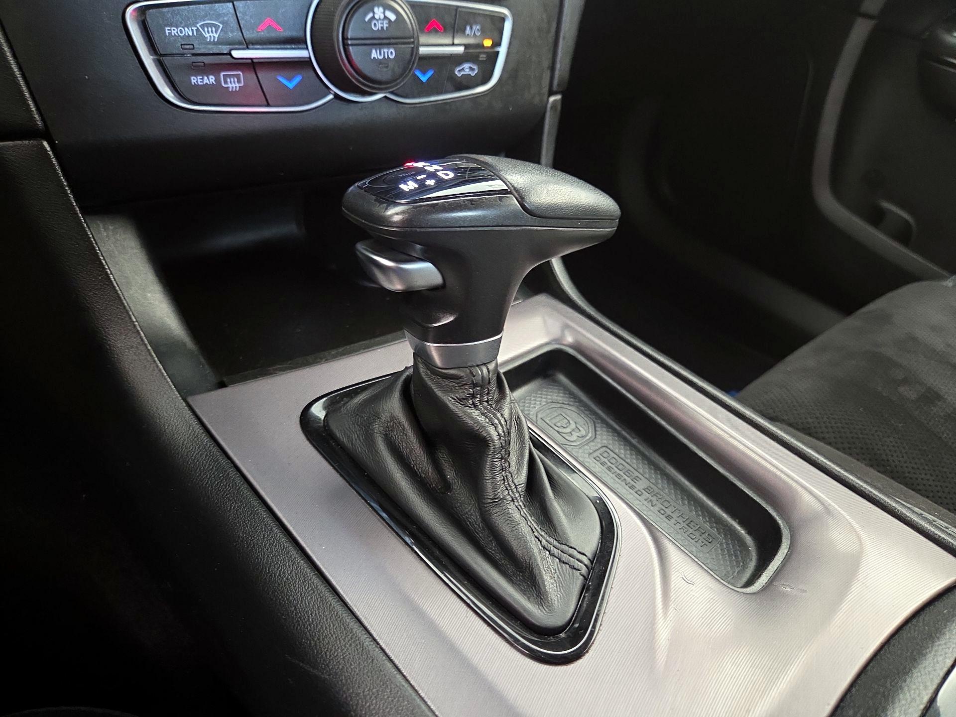 Thumbnail: 2022 Dodge Charger - 17