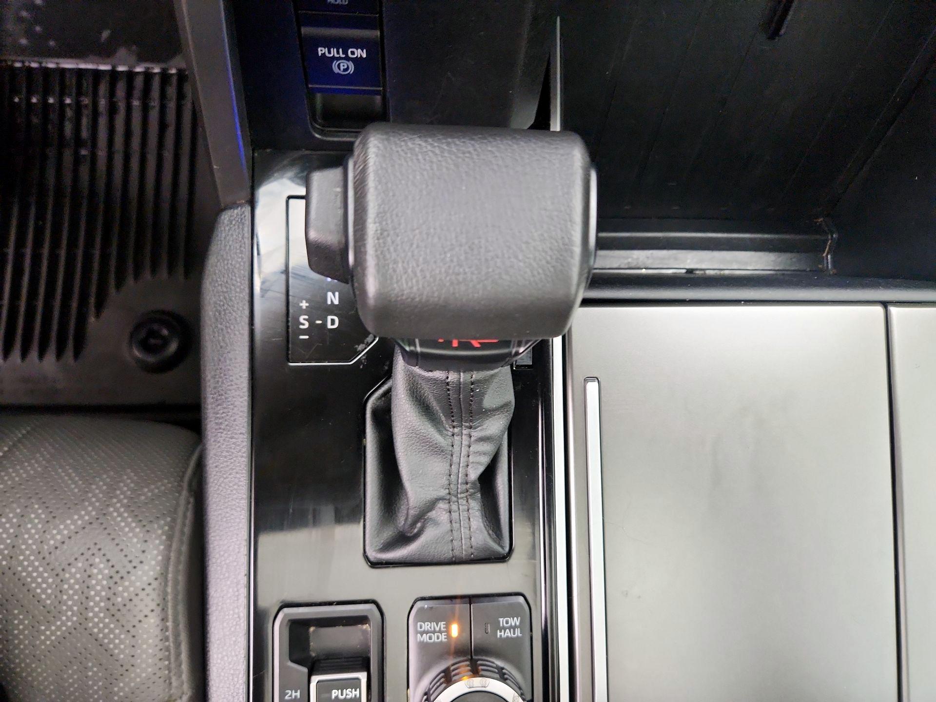 Thumbnail: 2024 Toyota Sequoia - 18