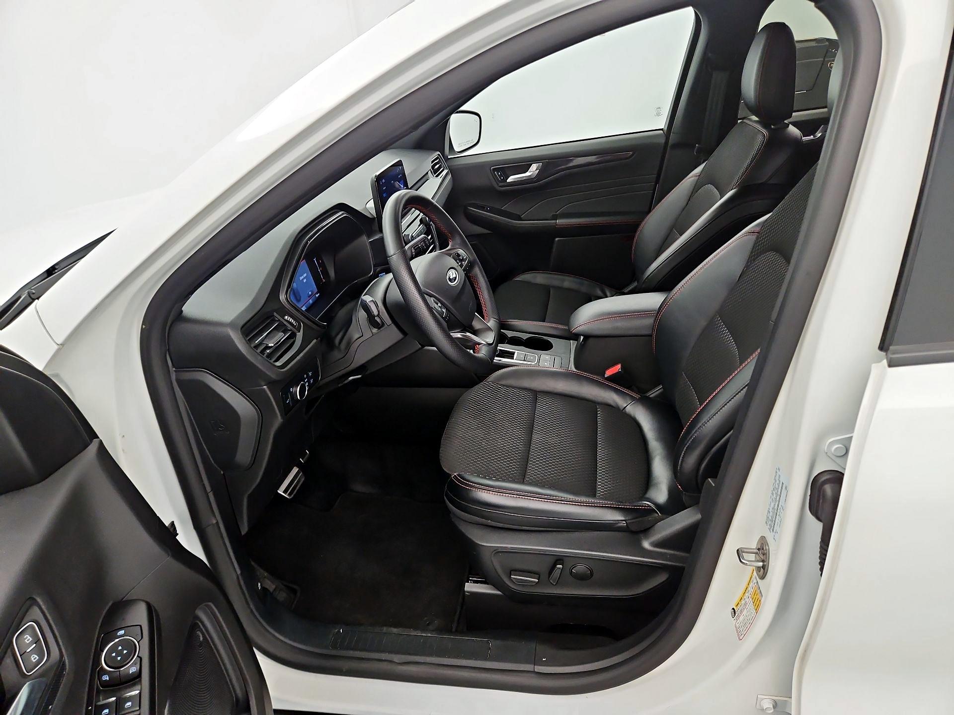 Thumbnail: 2024 Ford Escape - 11