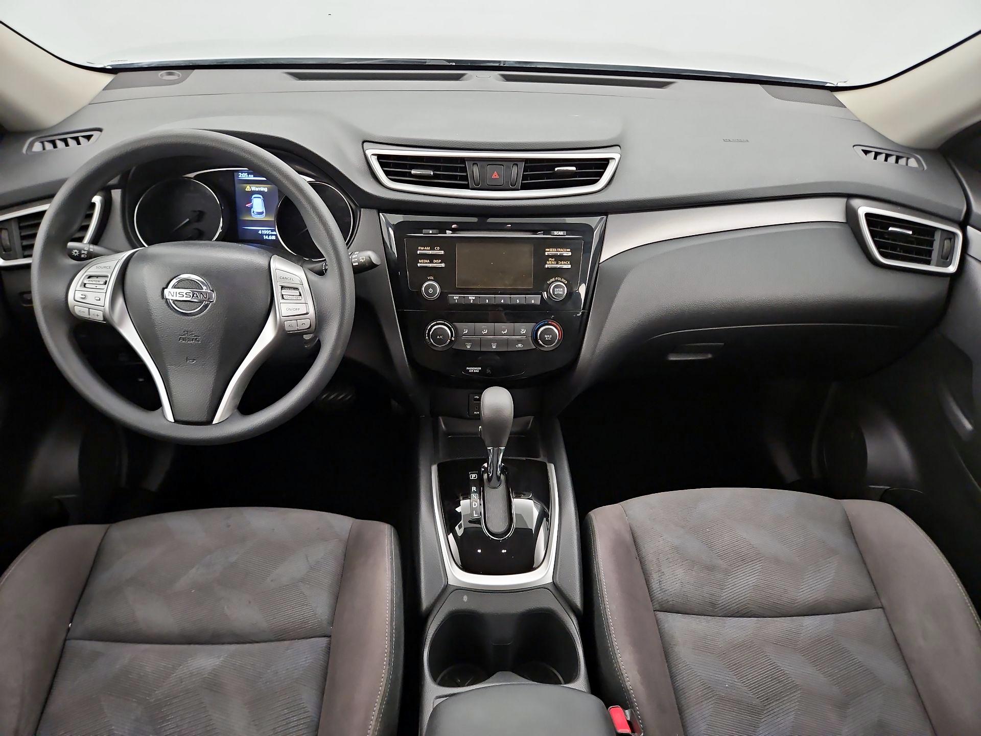 Thumbnail: 2015 Nissan Rogue - 9