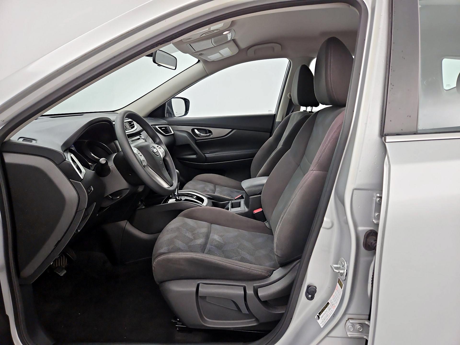 Thumbnail: 2015 Nissan Rogue - 11