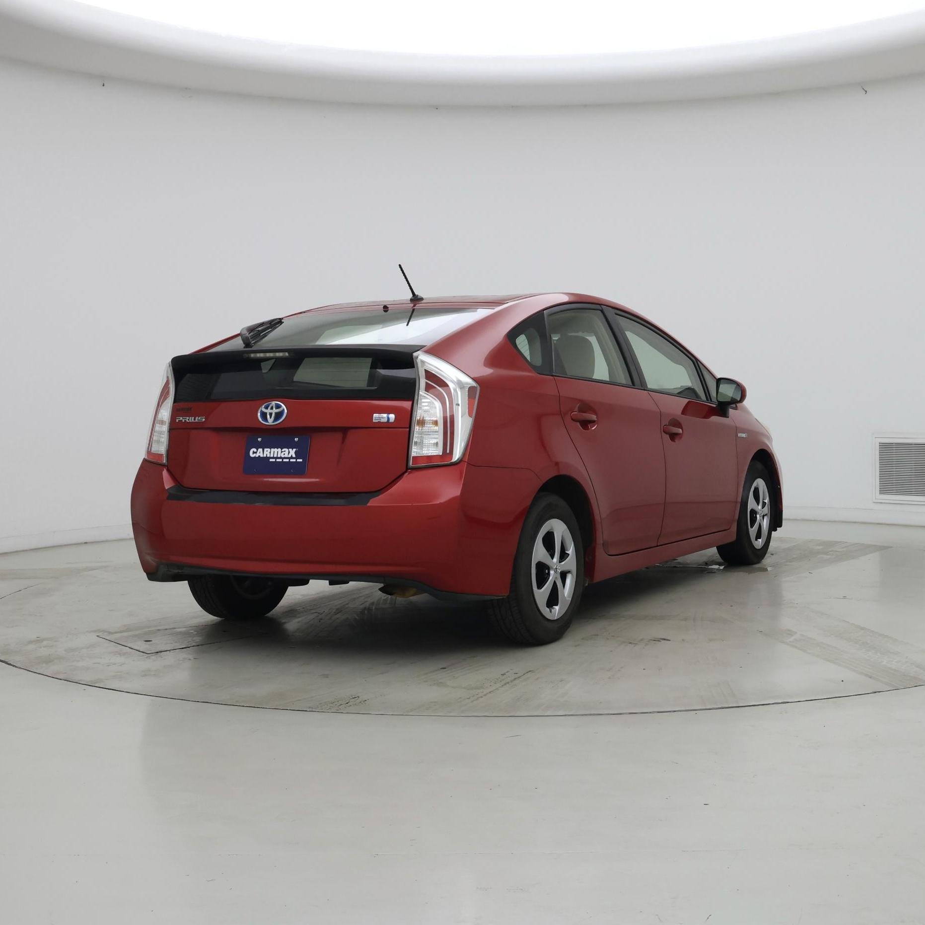 Thumbnail: 2014 Toyota Prius - 8