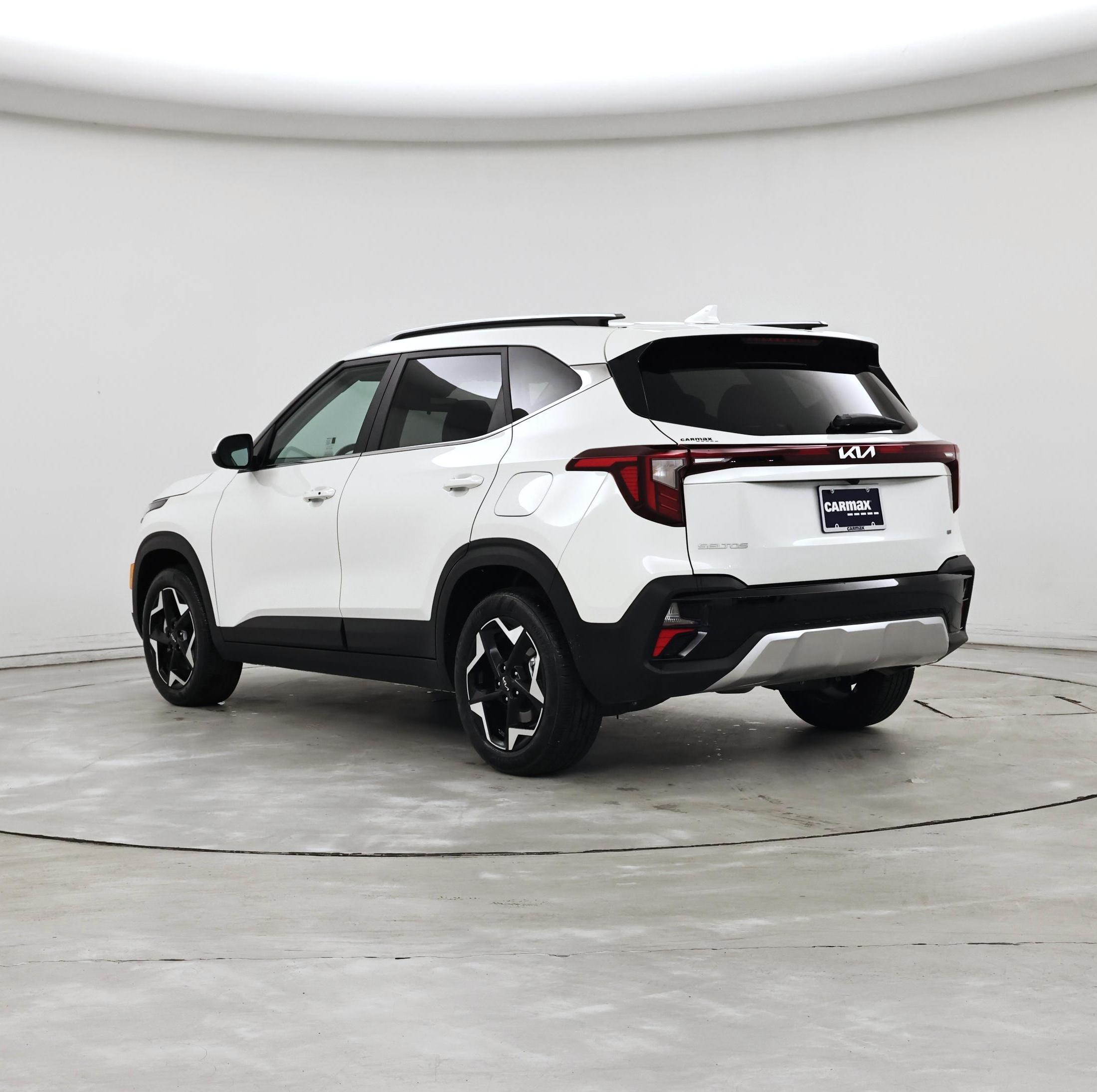 Thumbnail: 2025 Kia Seltos - 2