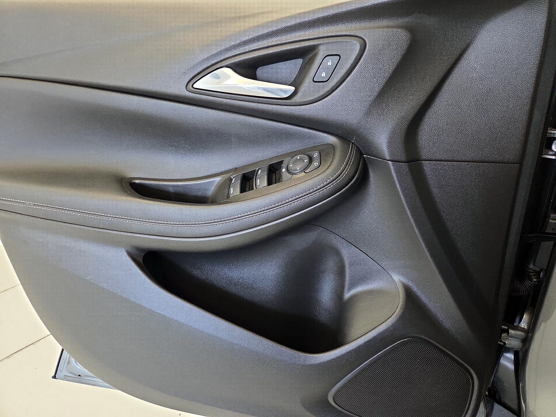 Thumbnail: 2023 Buick Encore GX - 12