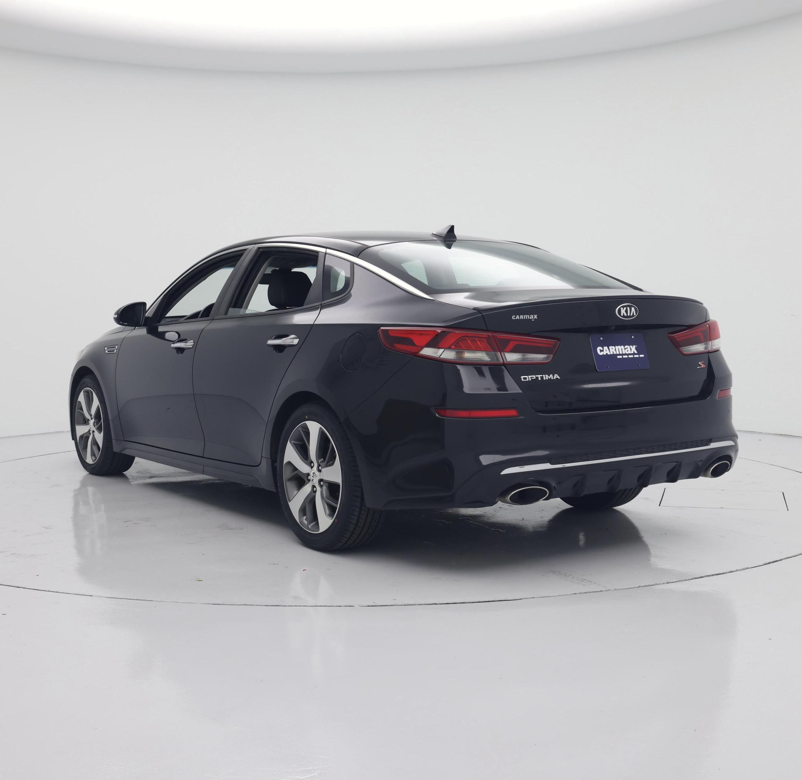 Thumbnail: 2020 Kia Optima - 2
