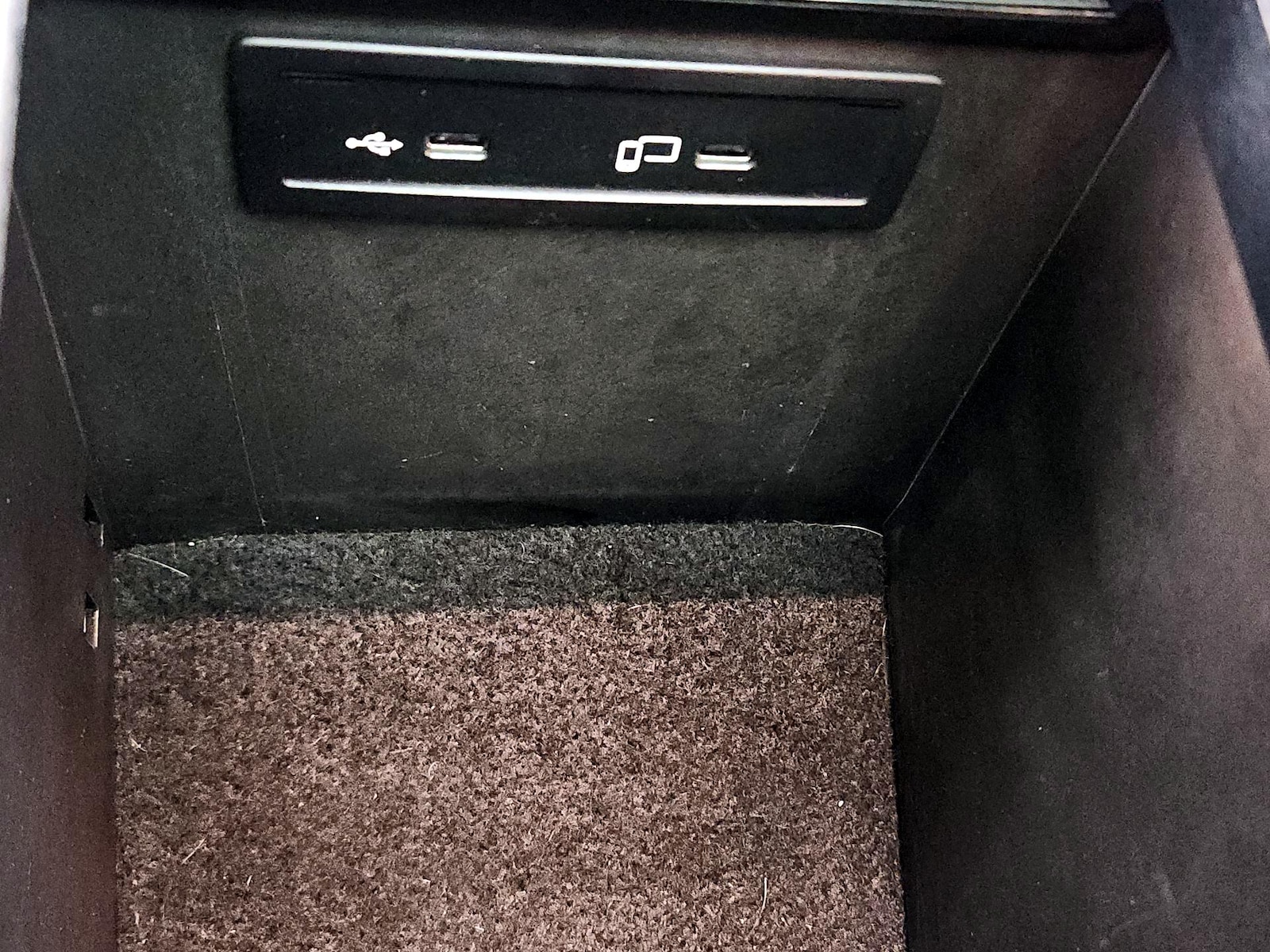 2021 Mercedes-Benz GLC GLC300 - Photo 19