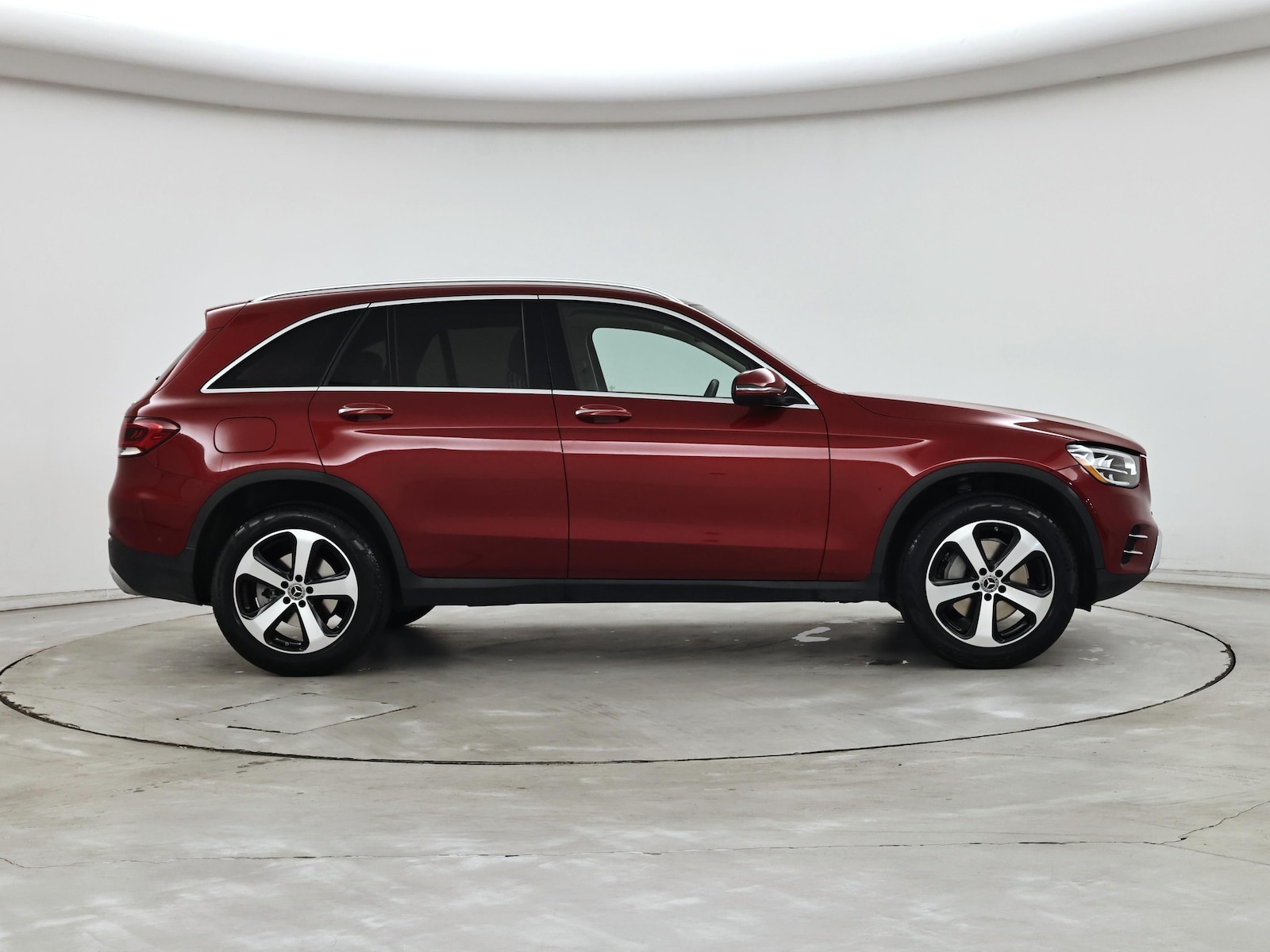 2021 Mercedes-Benz GLC GLC300 - Photo 8