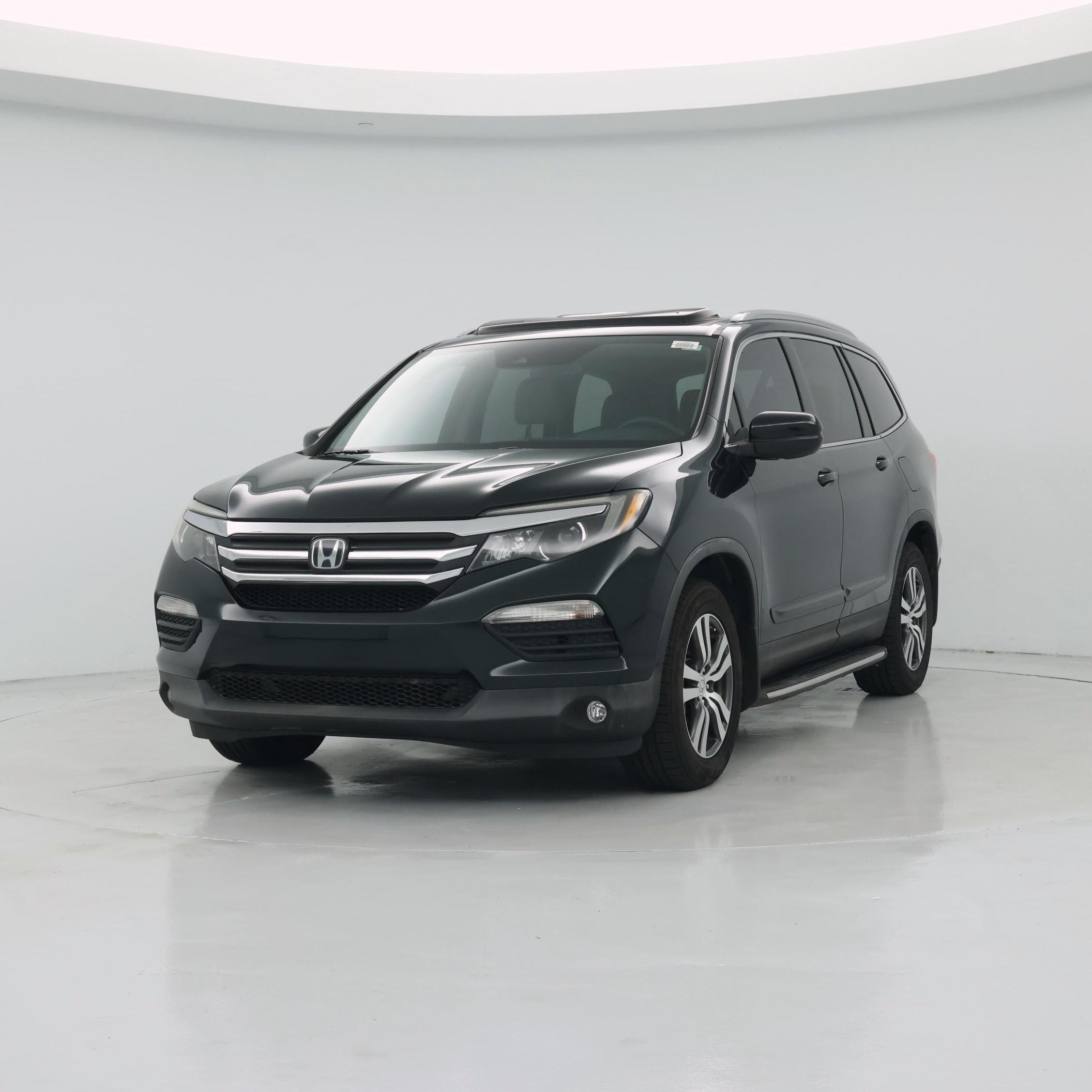 Thumbnail: 2016 Honda Pilot - 4
