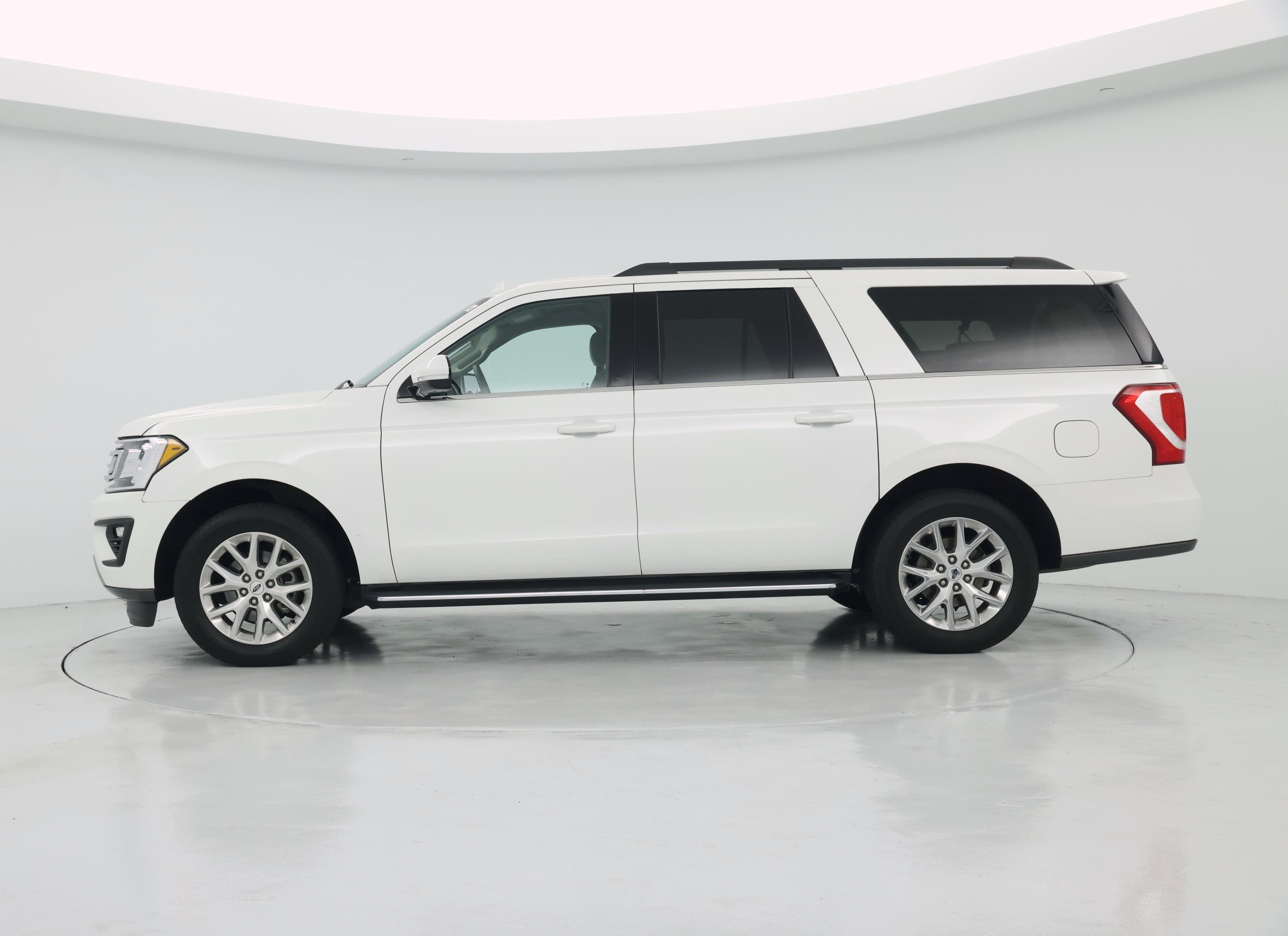 Thumbnail: 2020 Ford Expedition - 3