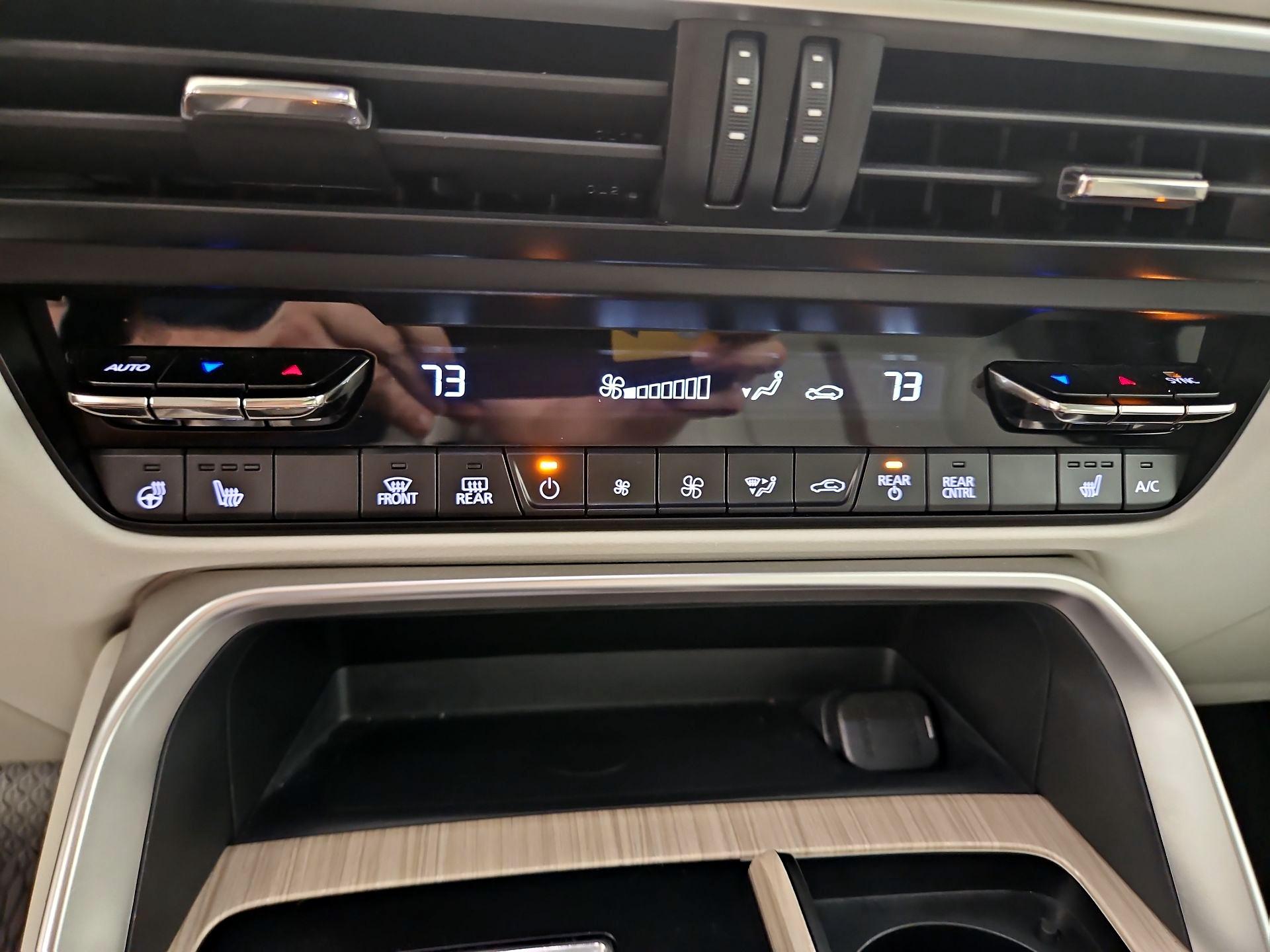 Thumbnail: 2024 Mazda CX-90 - 16