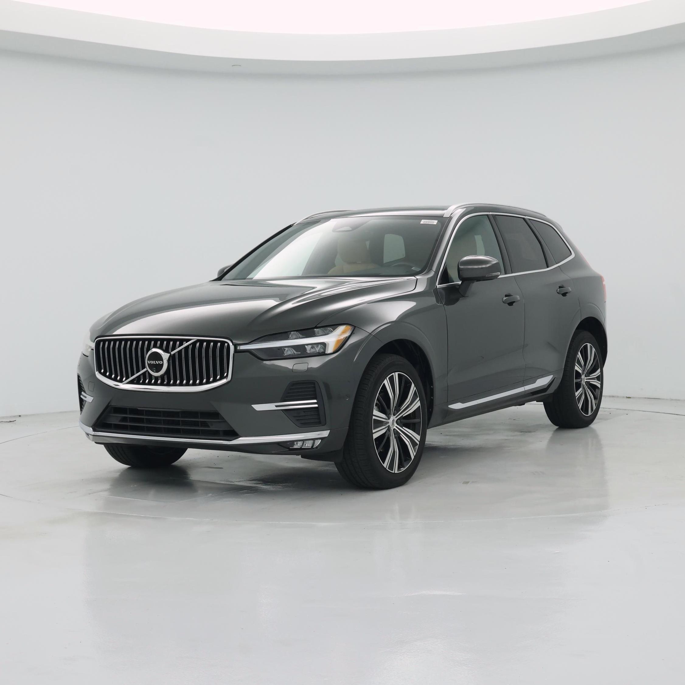 Thumbnail: 2022 Volvo XC60 - 4
