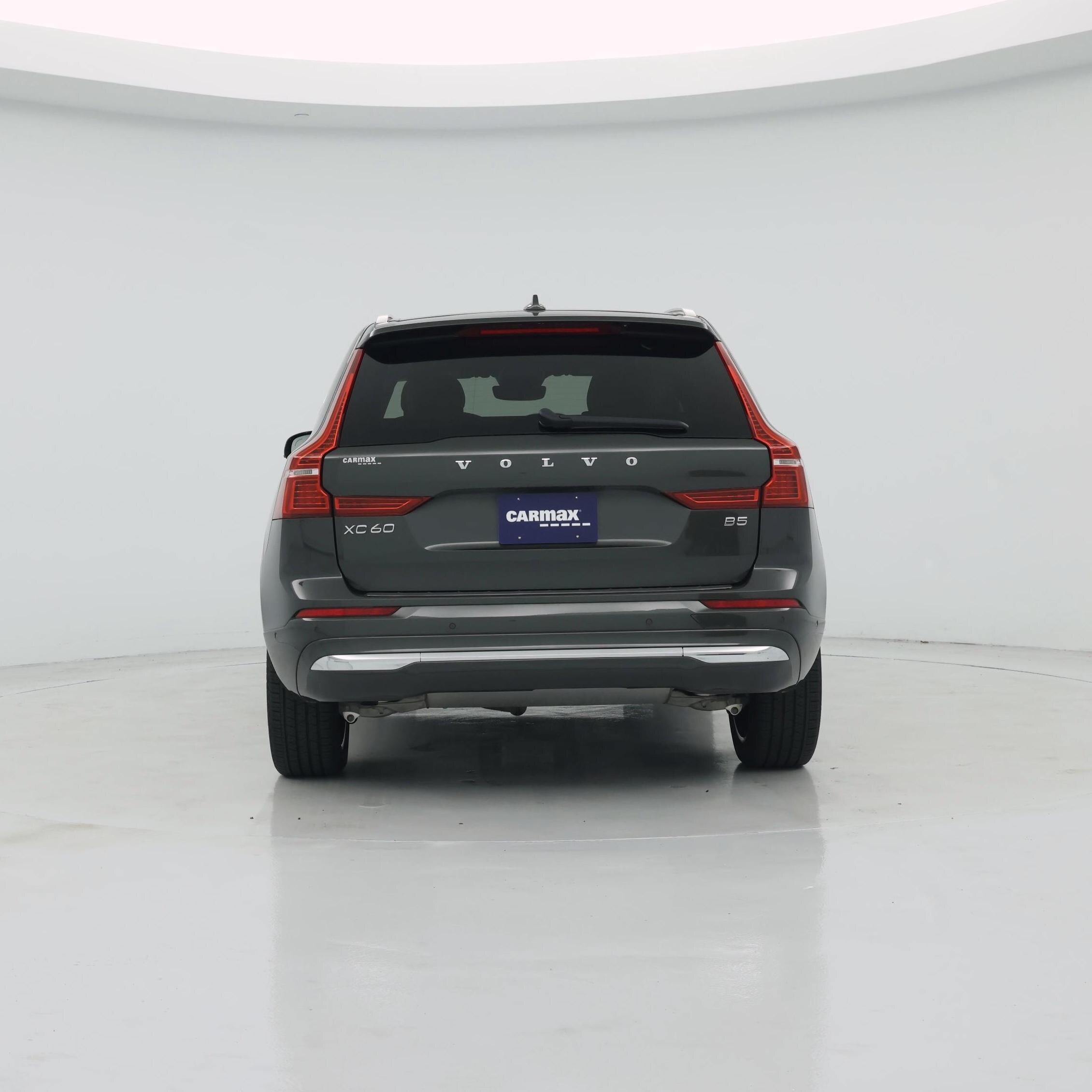 Thumbnail: 2022 Volvo XC60 - 6
