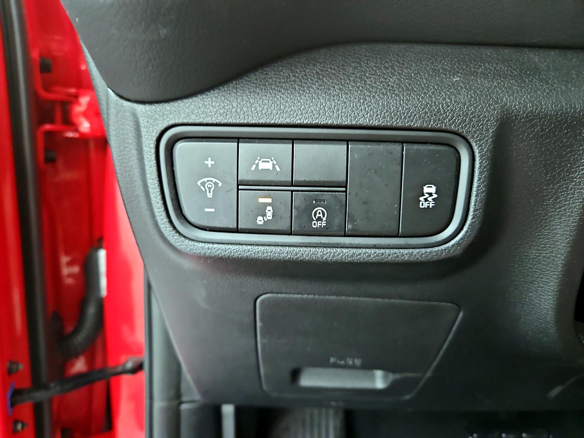Thumbnail: 2020 Kia Soul - 13