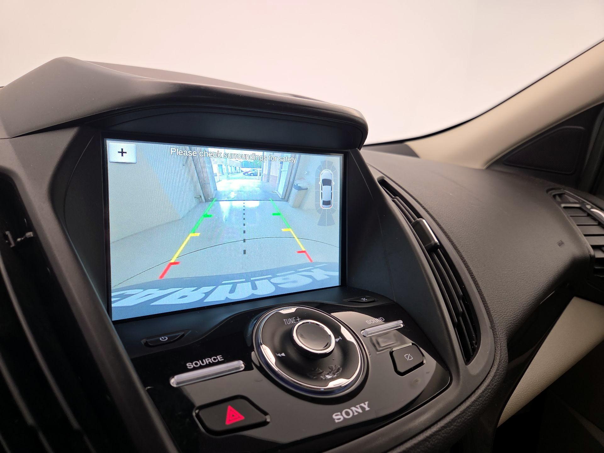 Thumbnail: 2019 Ford Escape - 14