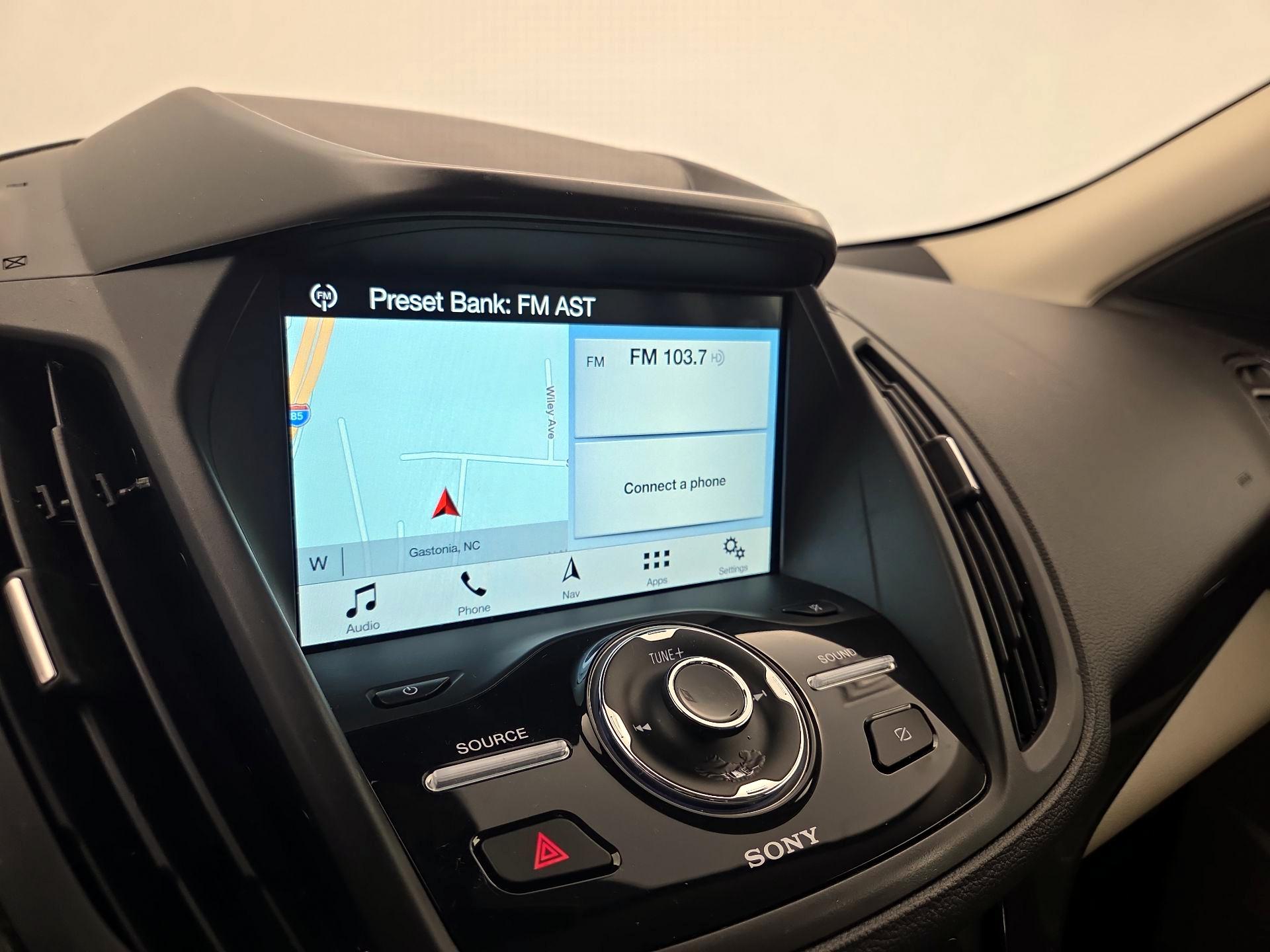 Thumbnail: 2019 Ford Escape - 15