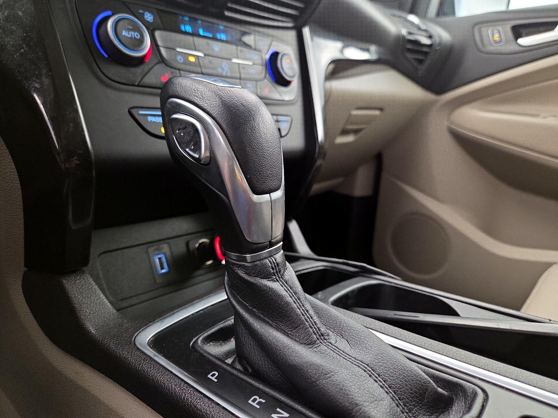 Thumbnail: 2019 Ford Escape - 17
