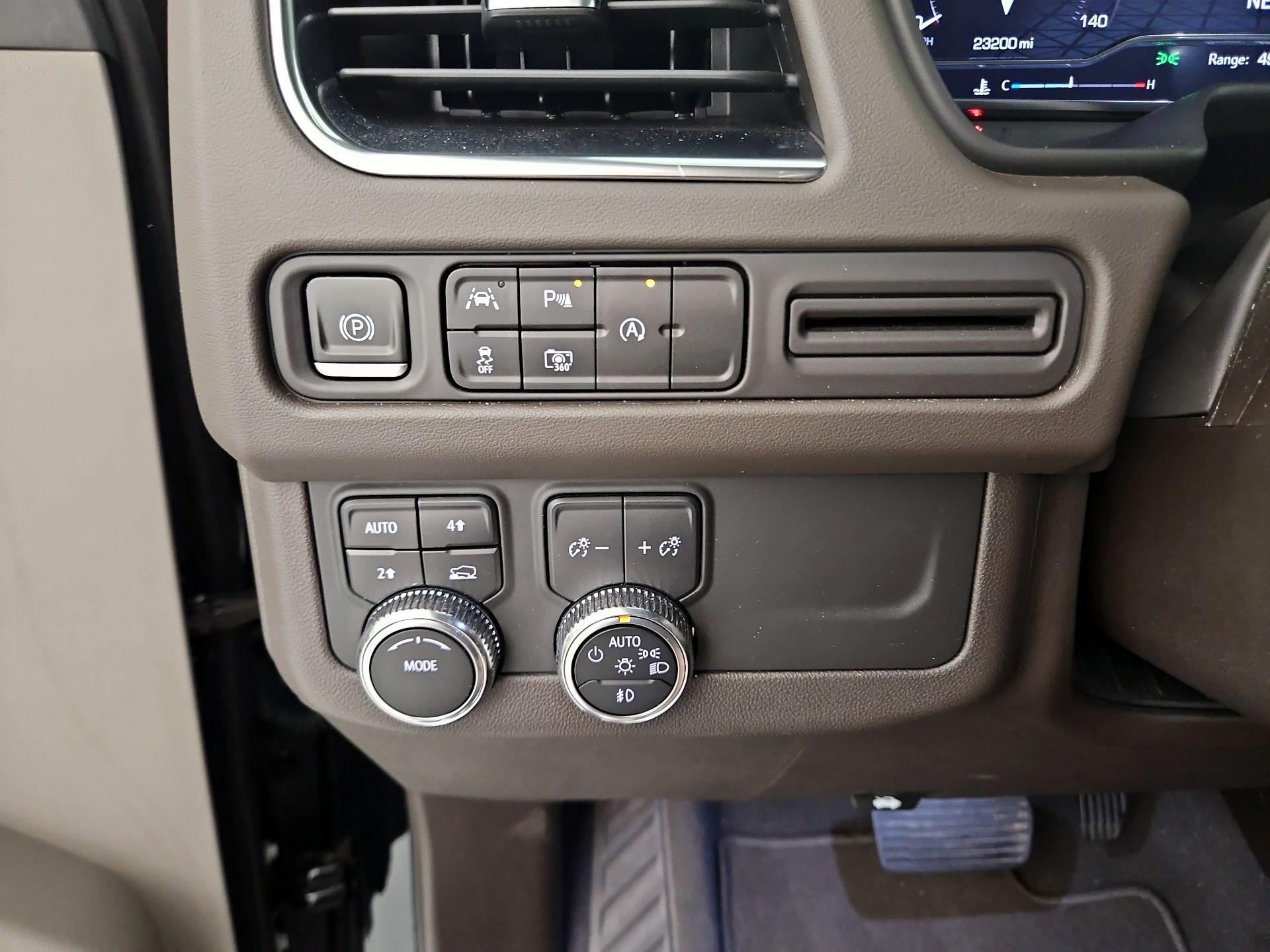 Thumbnail: 2023 GMC Yukon - 13