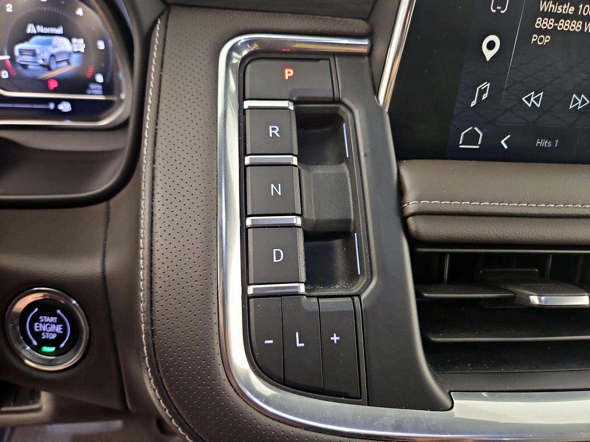 Thumbnail: 2023 GMC Yukon - 18
