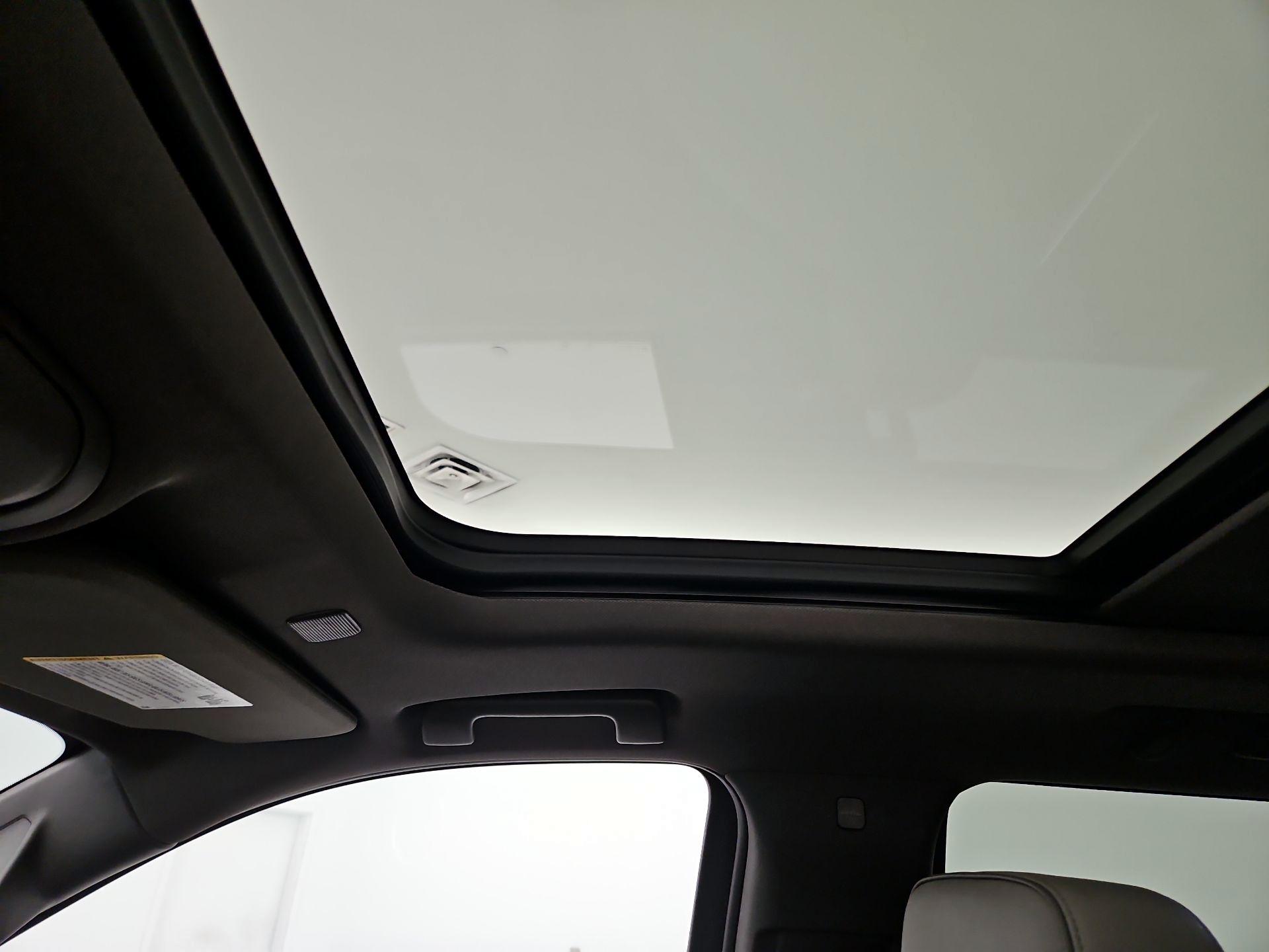Thumbnail: 2023 GMC Yukon - 20