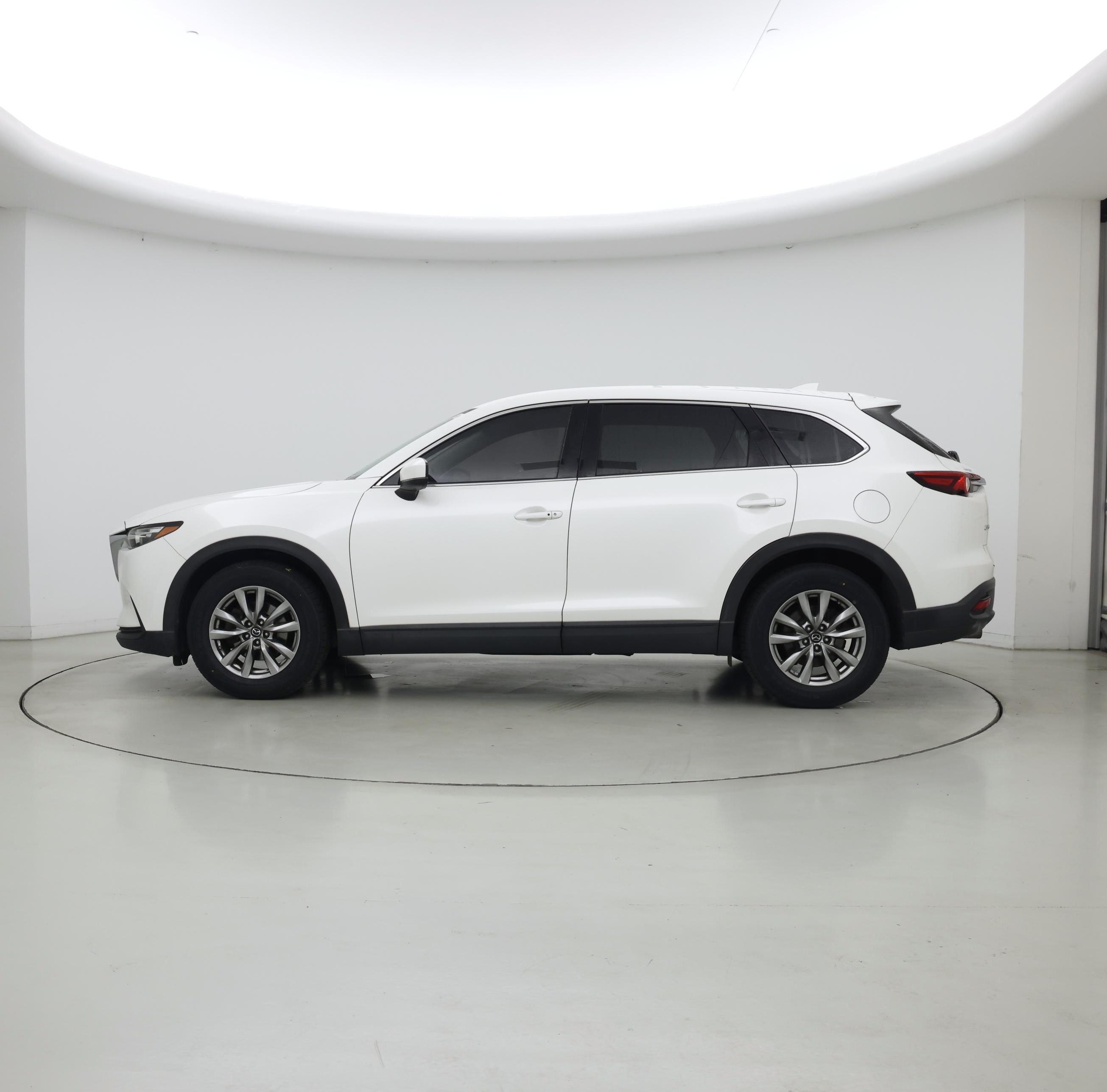 Thumbnail: 2018 Mazda CX-9 - 3