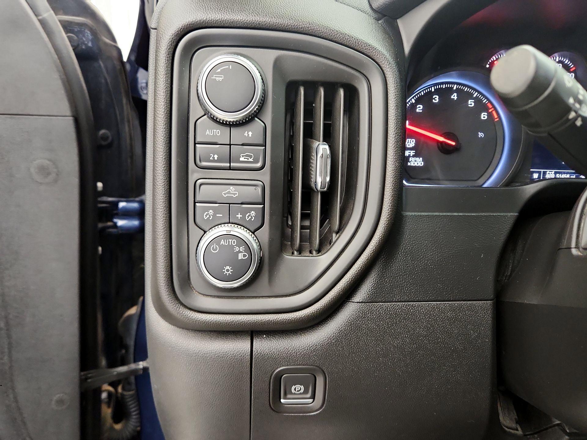 Thumbnail: 2021 GMC Sierra 1500 - 13