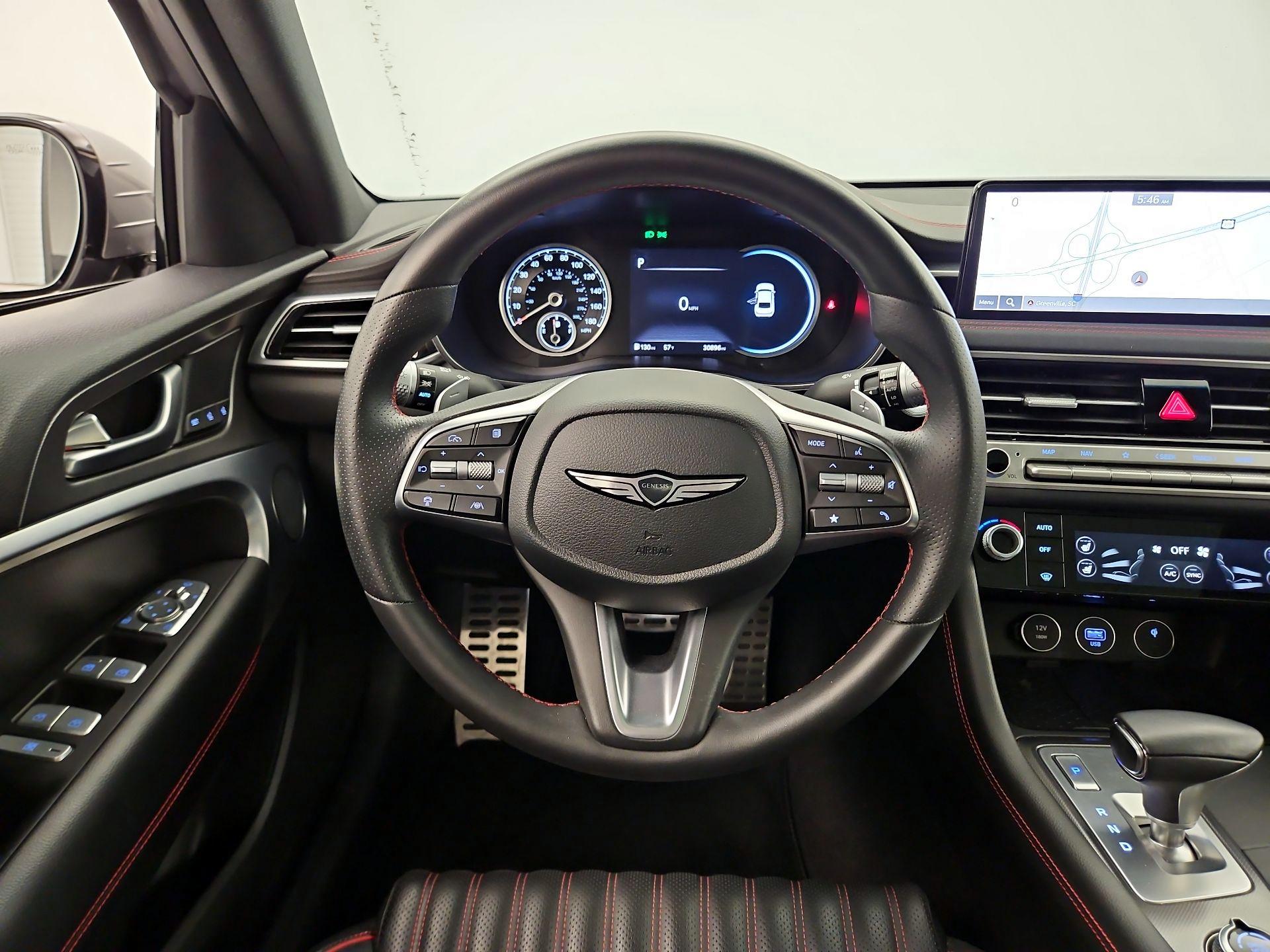Thumbnail: 2024 Genesis G70 - 10