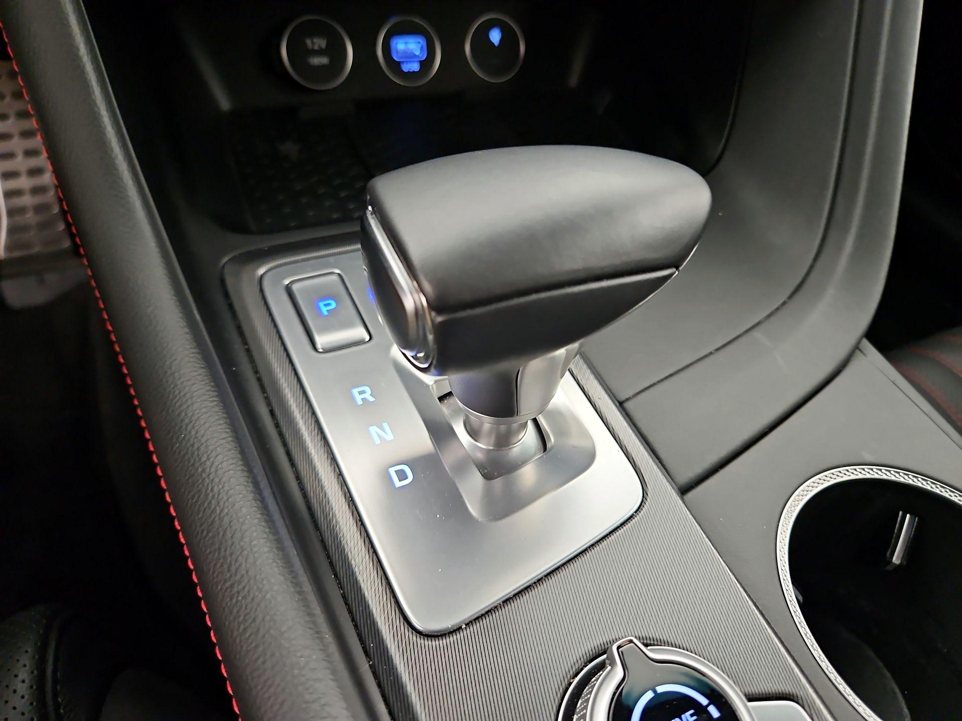 Thumbnail: 2024 Genesis G70 - 18