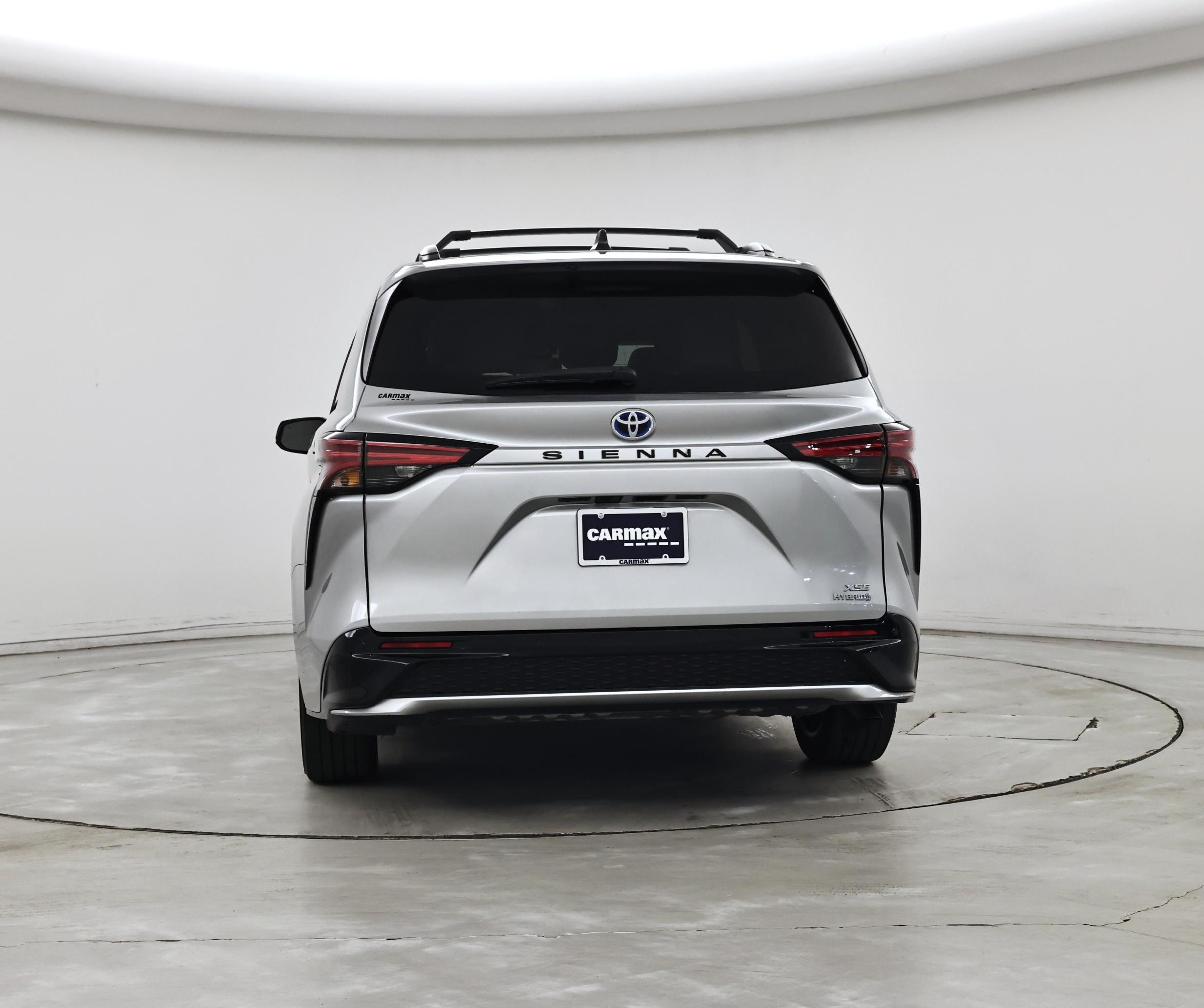 Thumbnail: 2023 Toyota Sienna - 6