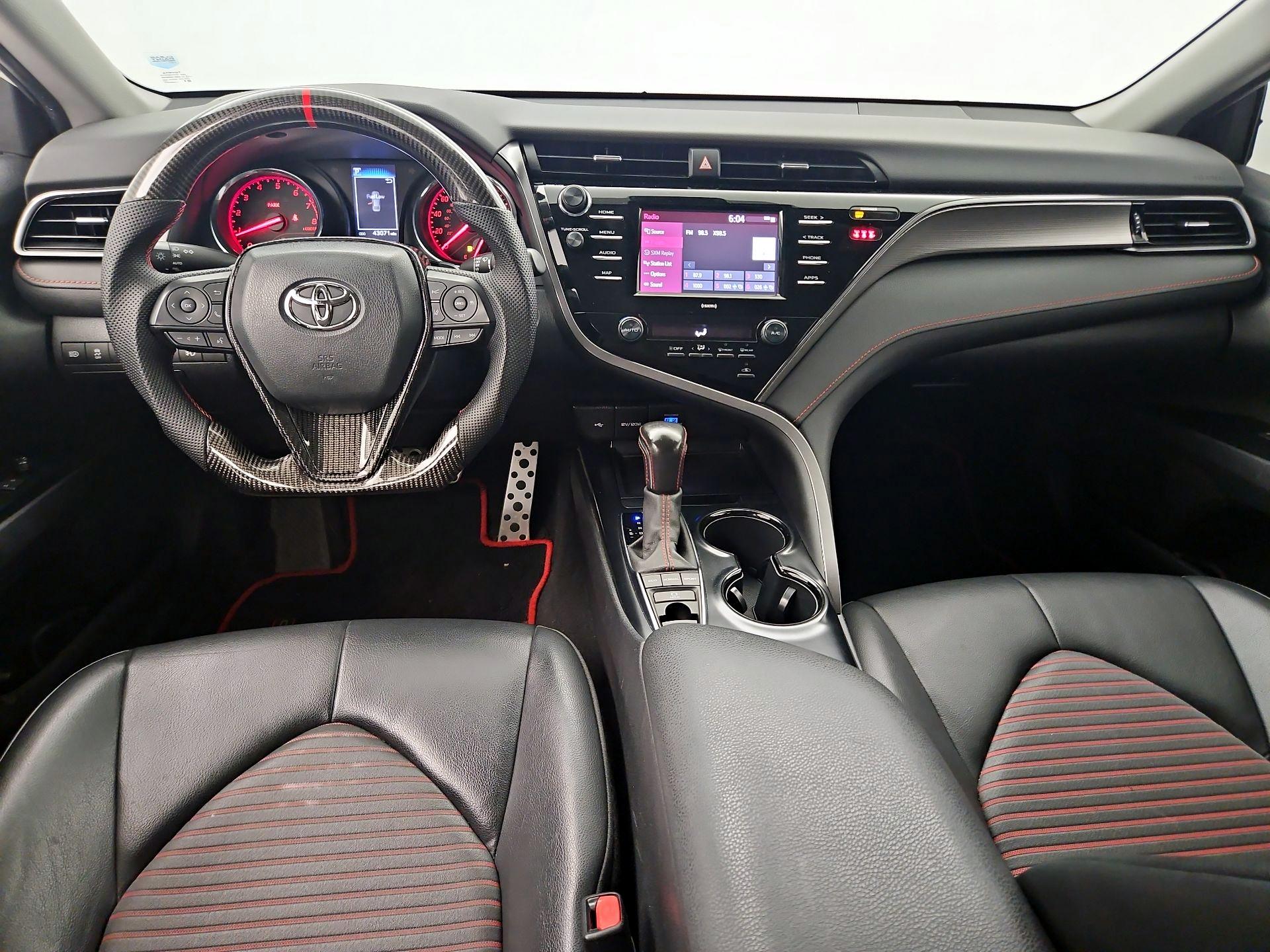 Thumbnail: 2020 Toyota Camry - 9