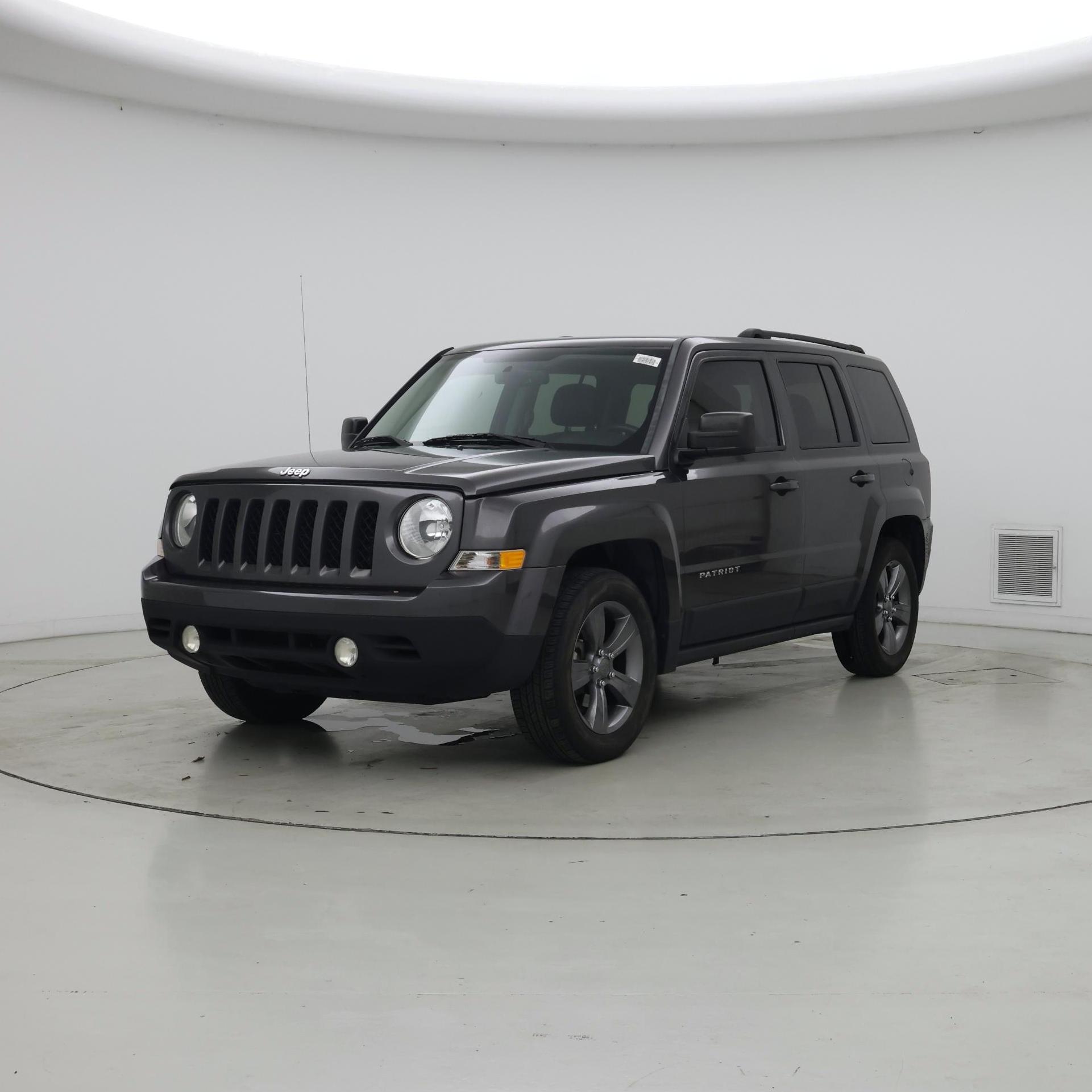 Thumbnail: 2015 Jeep Patriot - 4