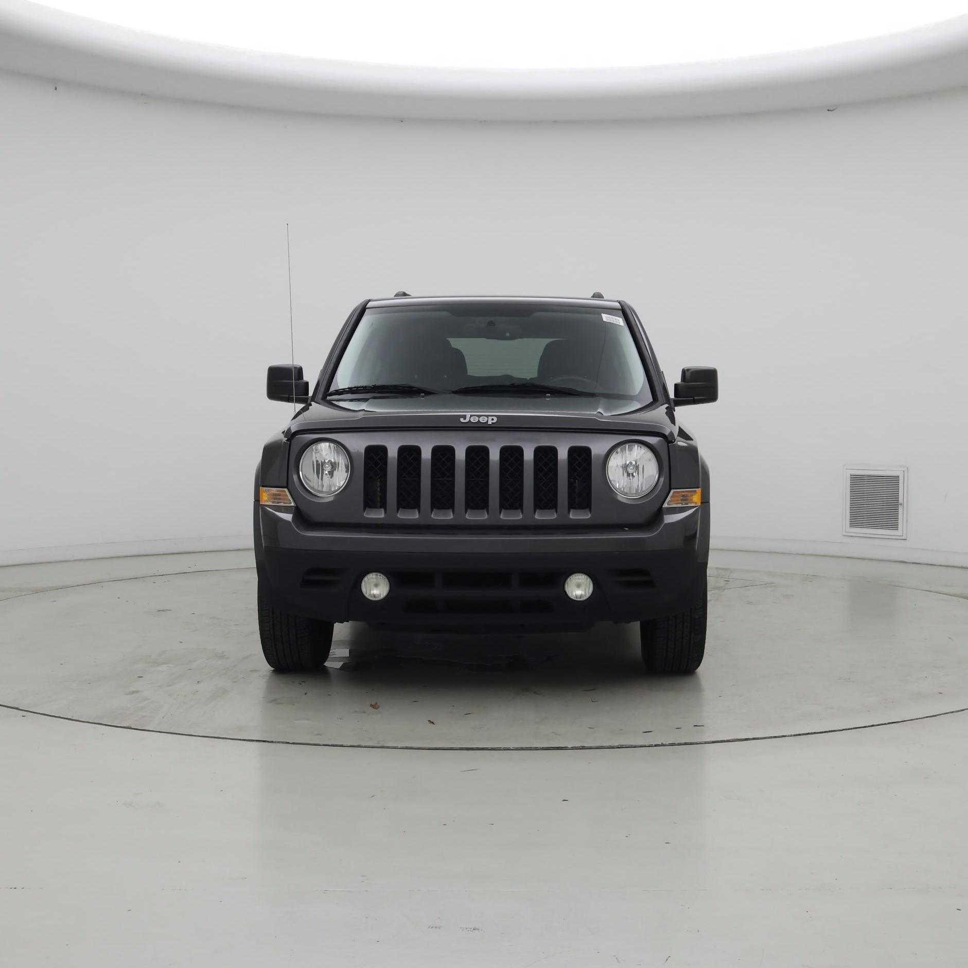 Thumbnail: 2015 Jeep Patriot - 5