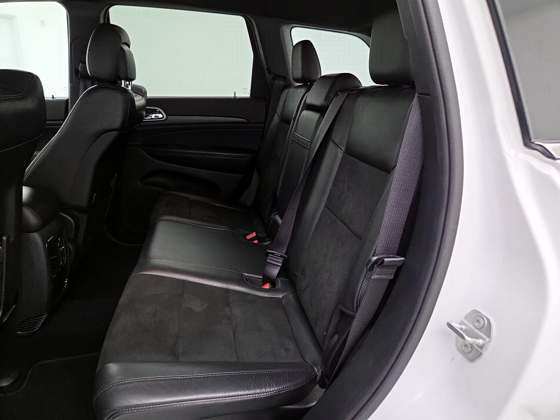Thumbnail: 2019 Jeep Grand Cherokee - 20