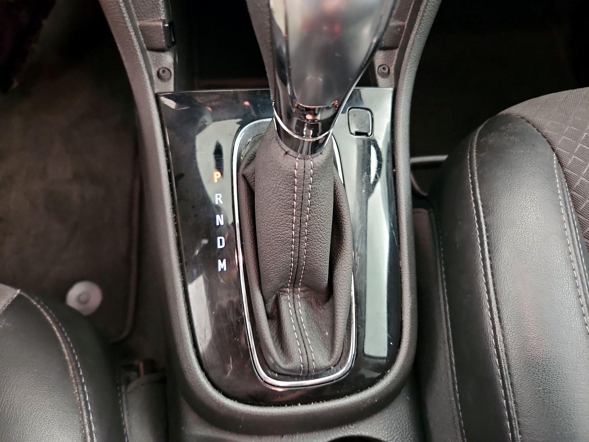 Thumbnail: 2018 Buick Encore - 17