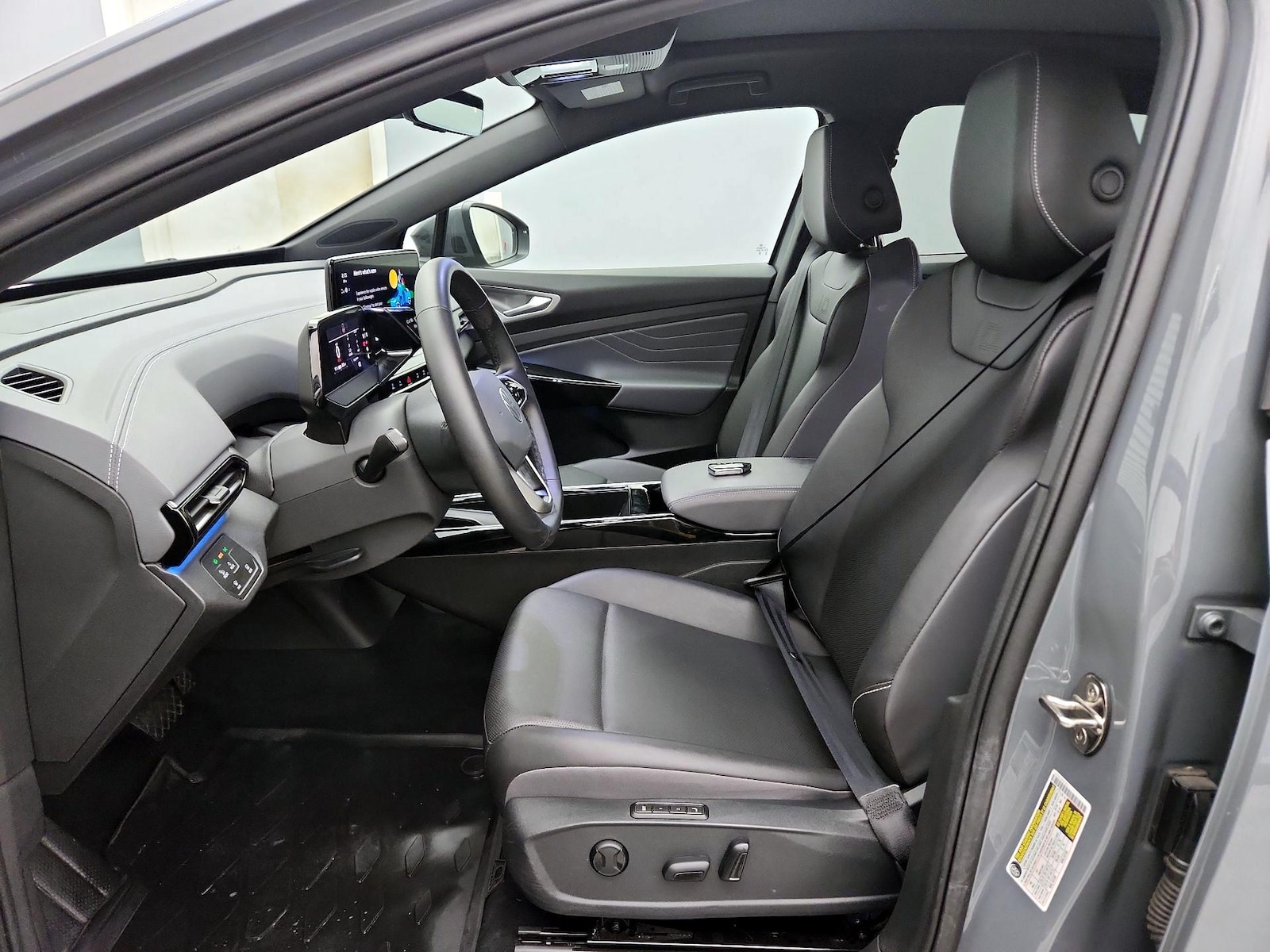 2024 Volkswagen ID.4 S - Photo 12