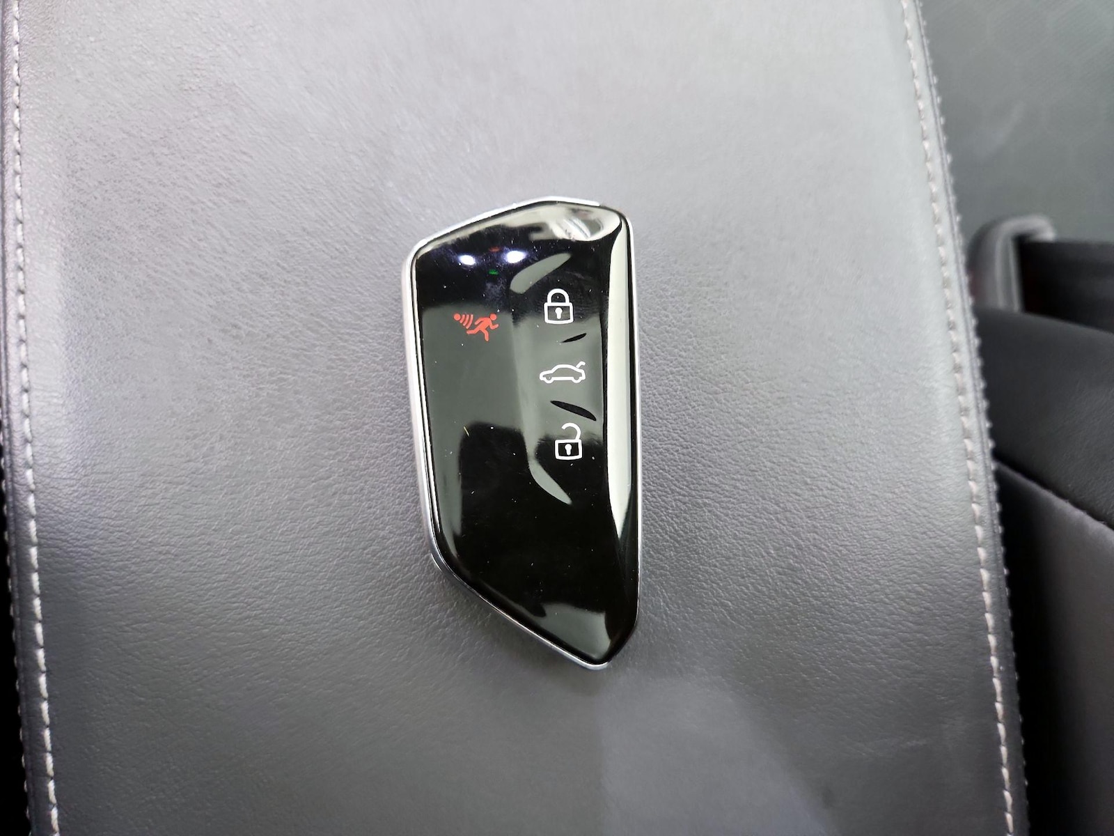 2024 Volkswagen ID.4 S - Photo 25