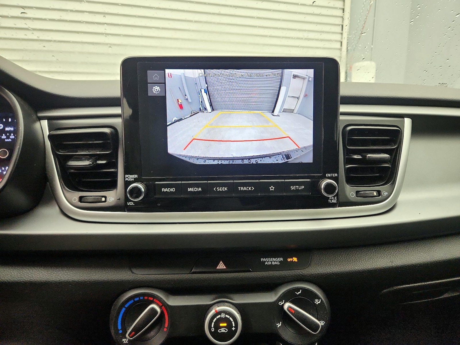 2022 Kia Rio 5-Door S - Photo 15