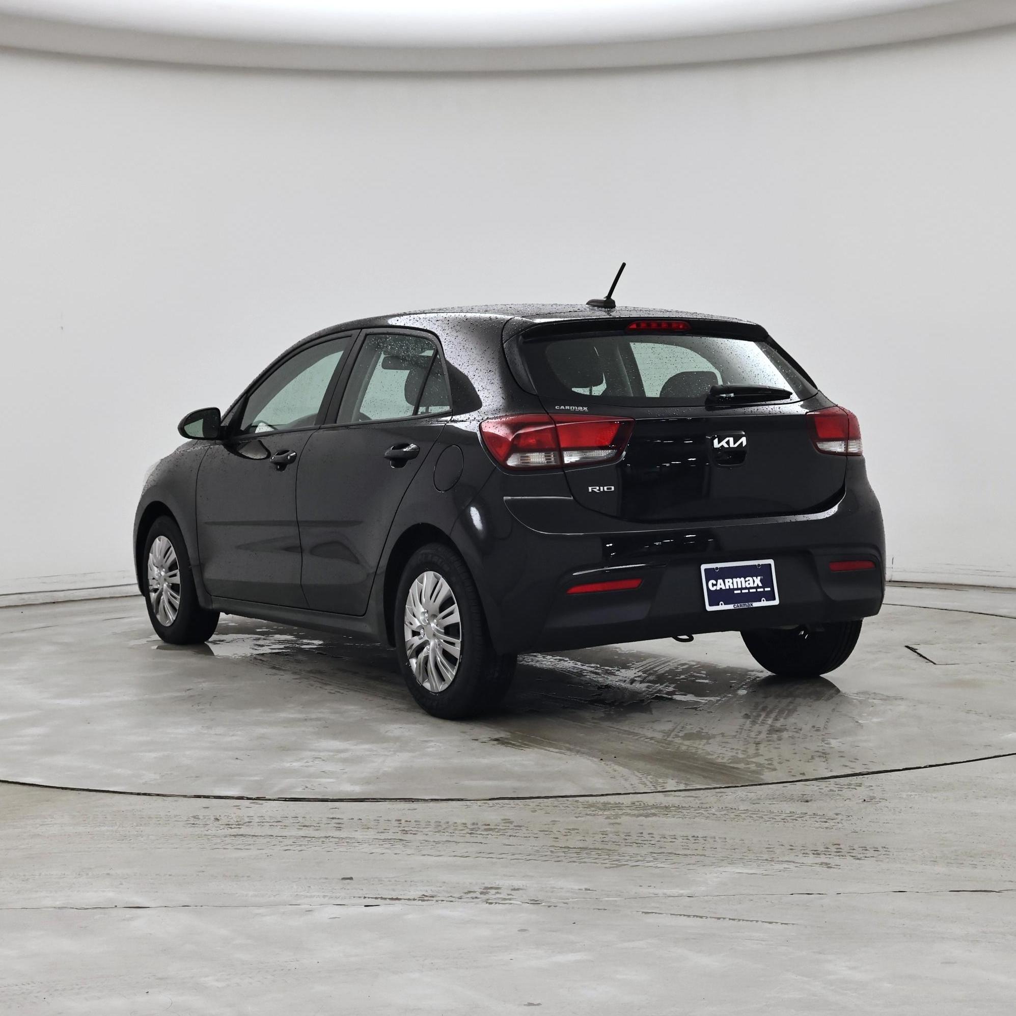 Thumbnail: 2022 Kia Rio5 - 2