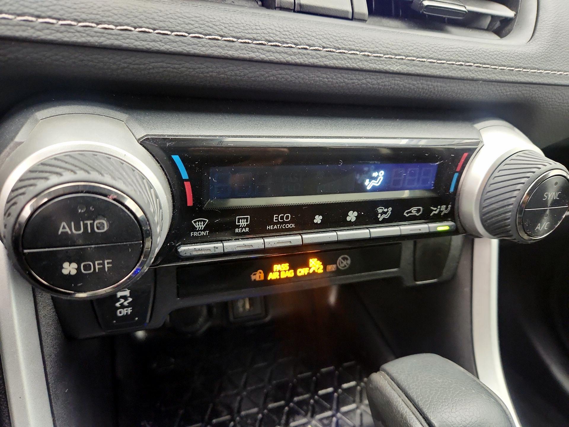 Thumbnail: 2024 Toyota RAV4 - 16