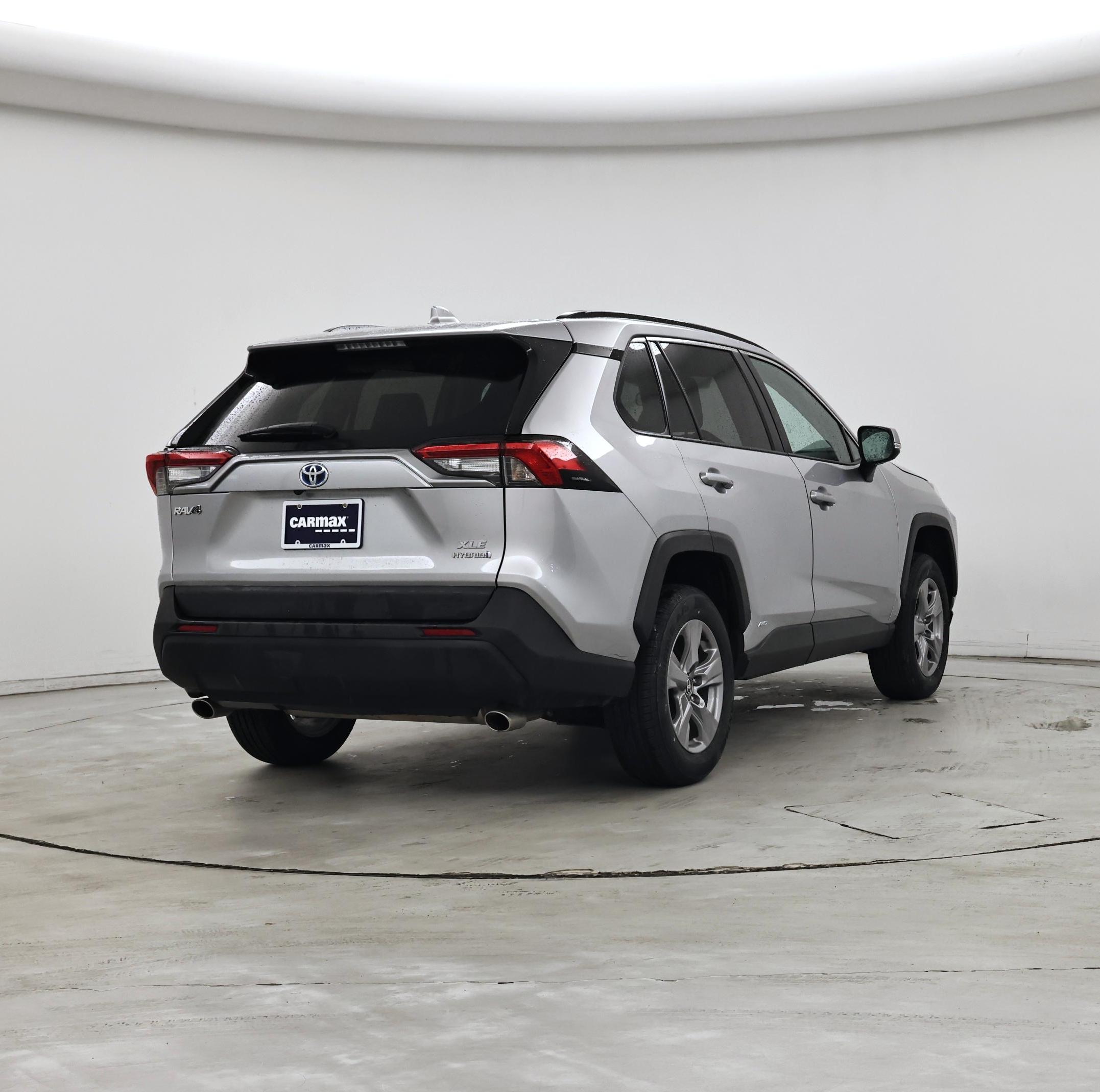 Thumbnail: 2024 Toyota RAV4 - 8
