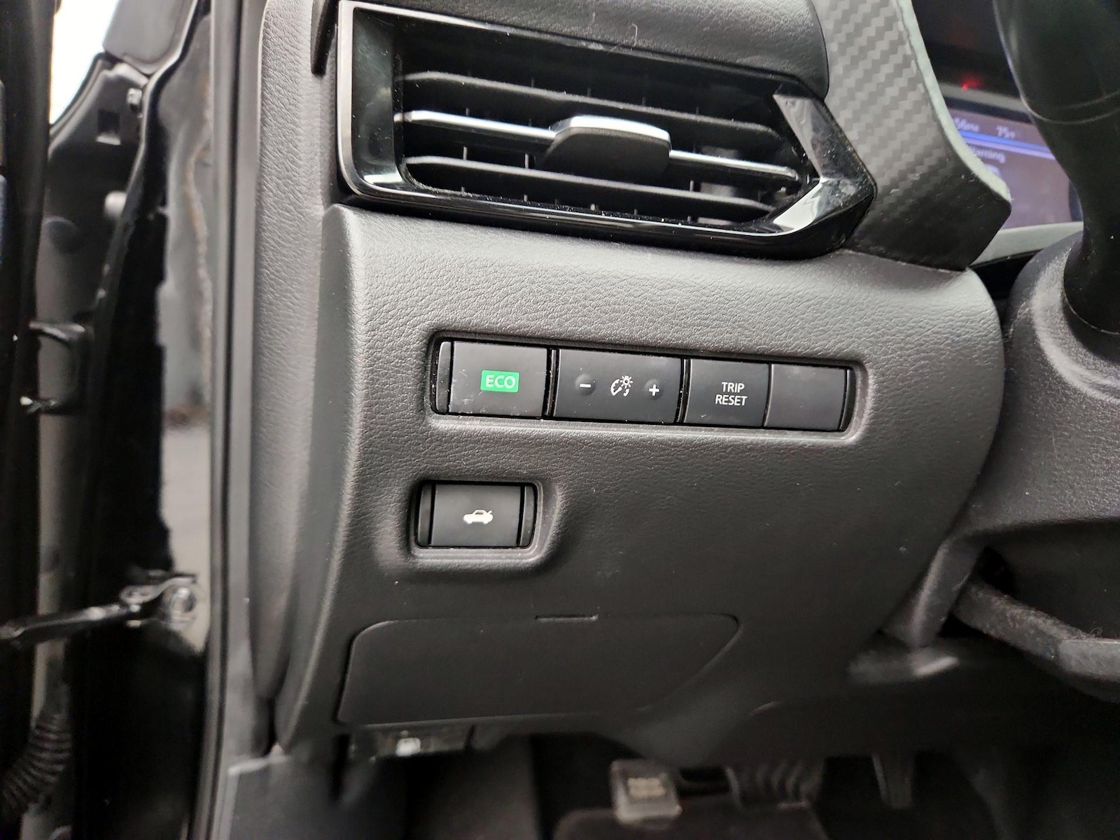 2020 Nissan Sentra SV - Photo 14