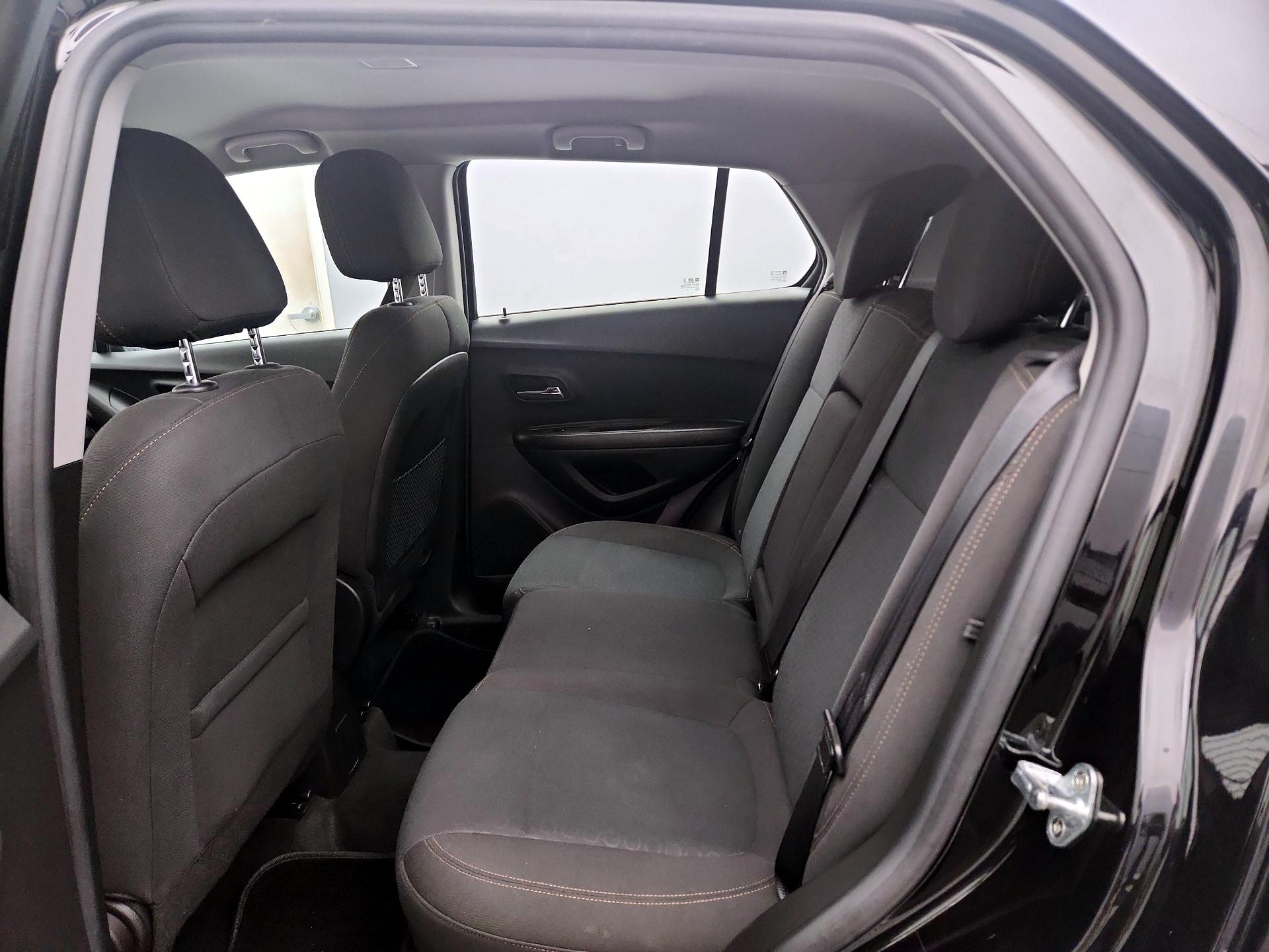 Thumbnail: 2021 Chevrolet Trax - 19