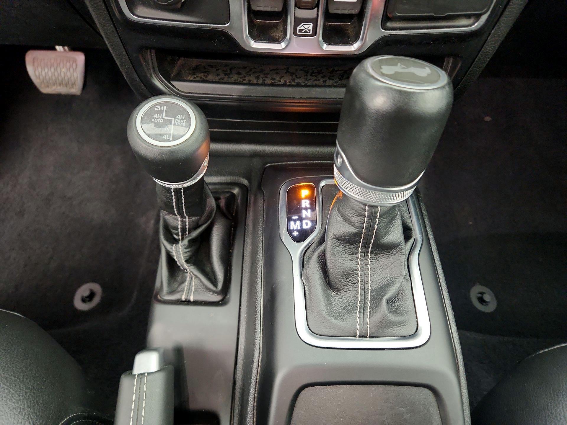 Thumbnail: 2021 Jeep Wrangler - 18