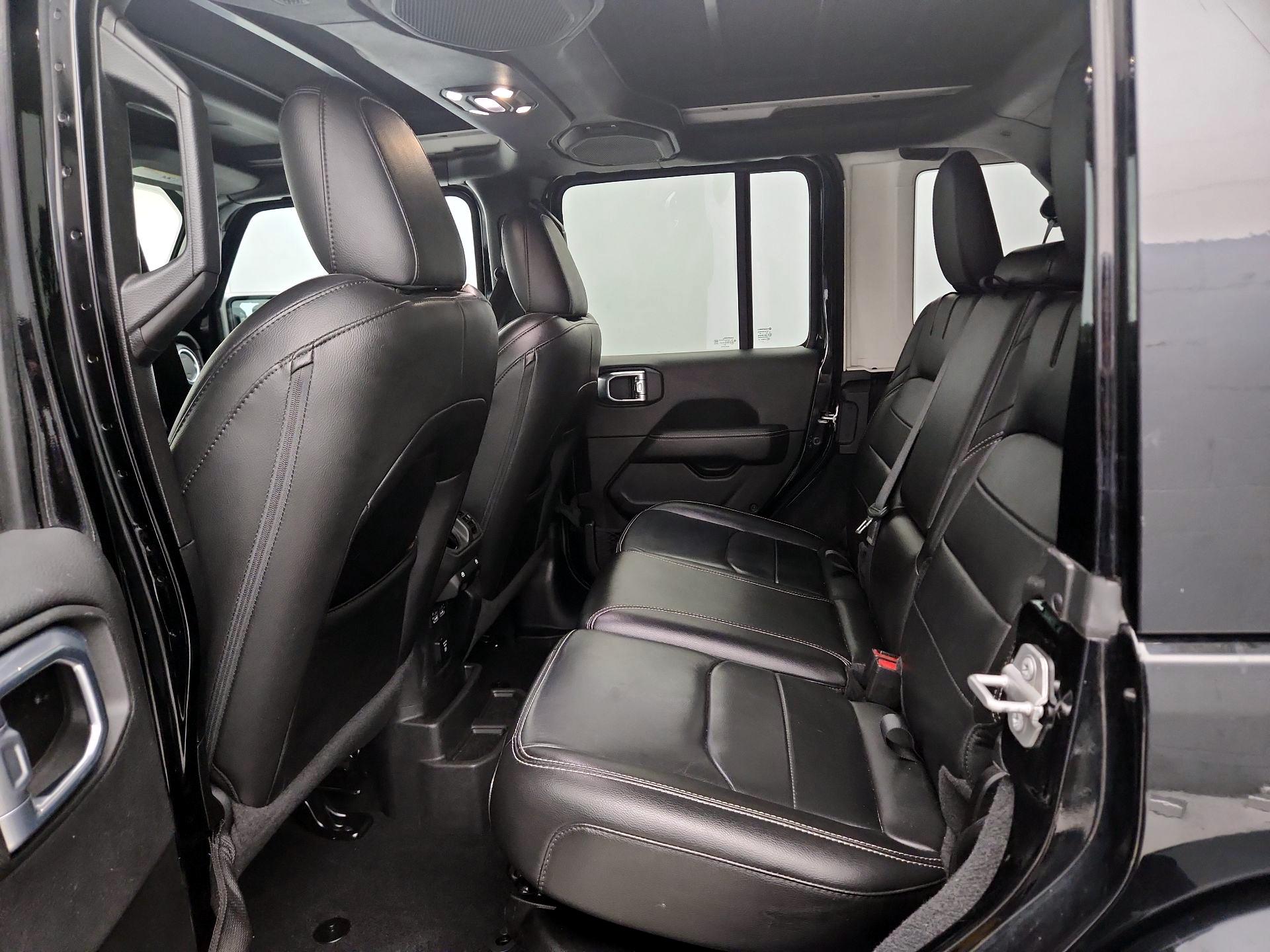Thumbnail: 2021 Jeep Wrangler - 20