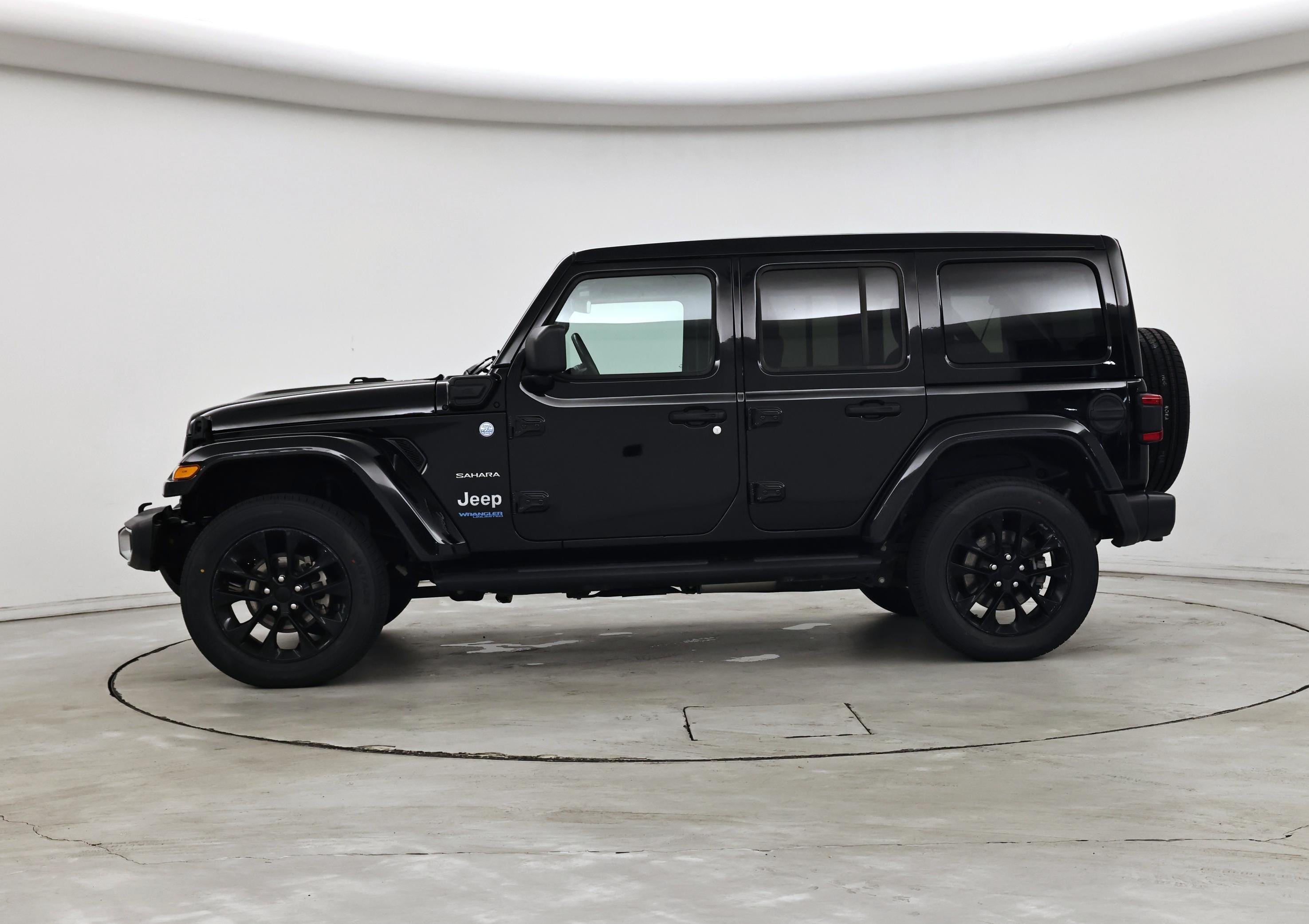 Thumbnail: 2021 Jeep Wrangler - 3