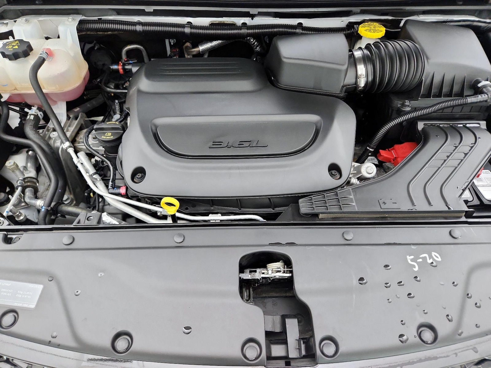 2024 Chrysler Pacifica Touring L - Photo 22