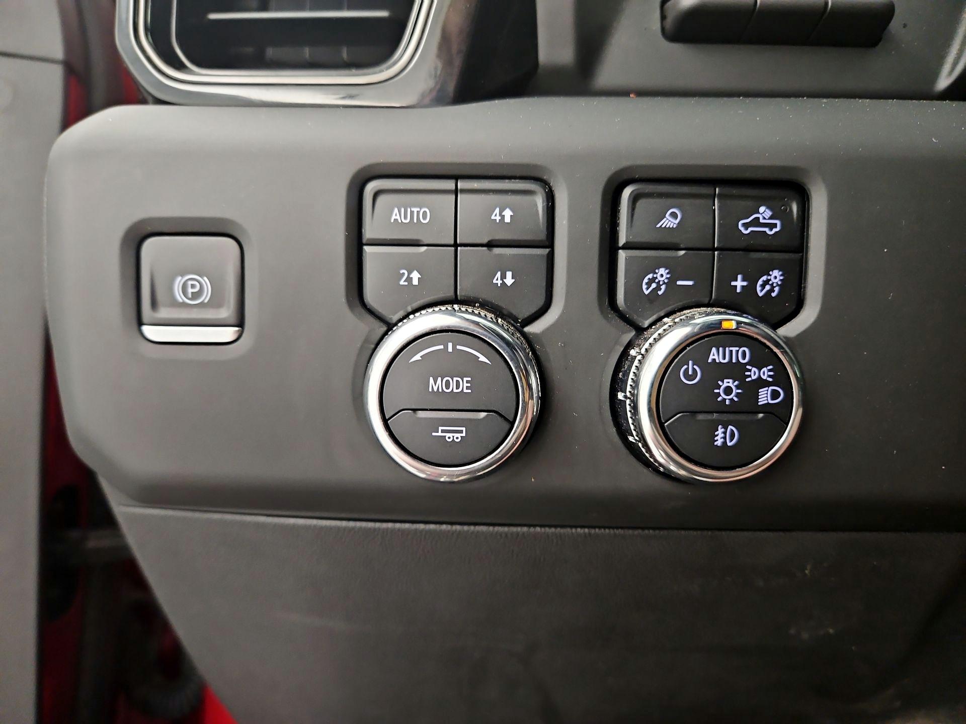 Thumbnail: 2024 GMC Sierra 2500 - 13