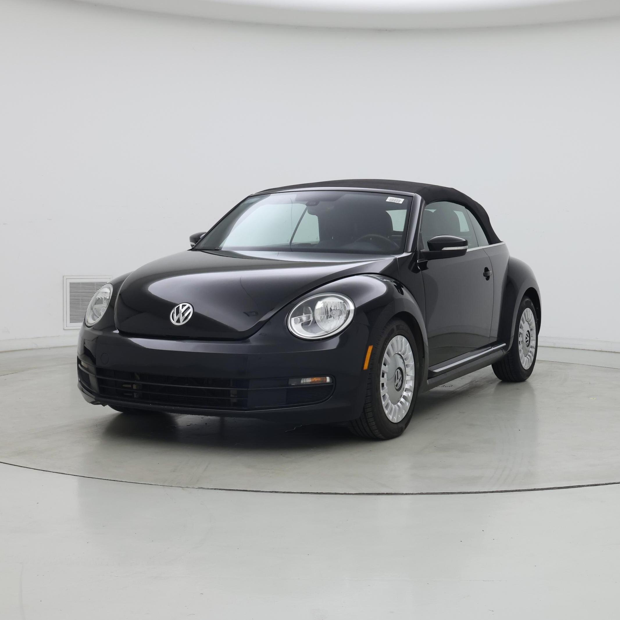 Thumbnail: 2016 Volkswagen Beetle - 4